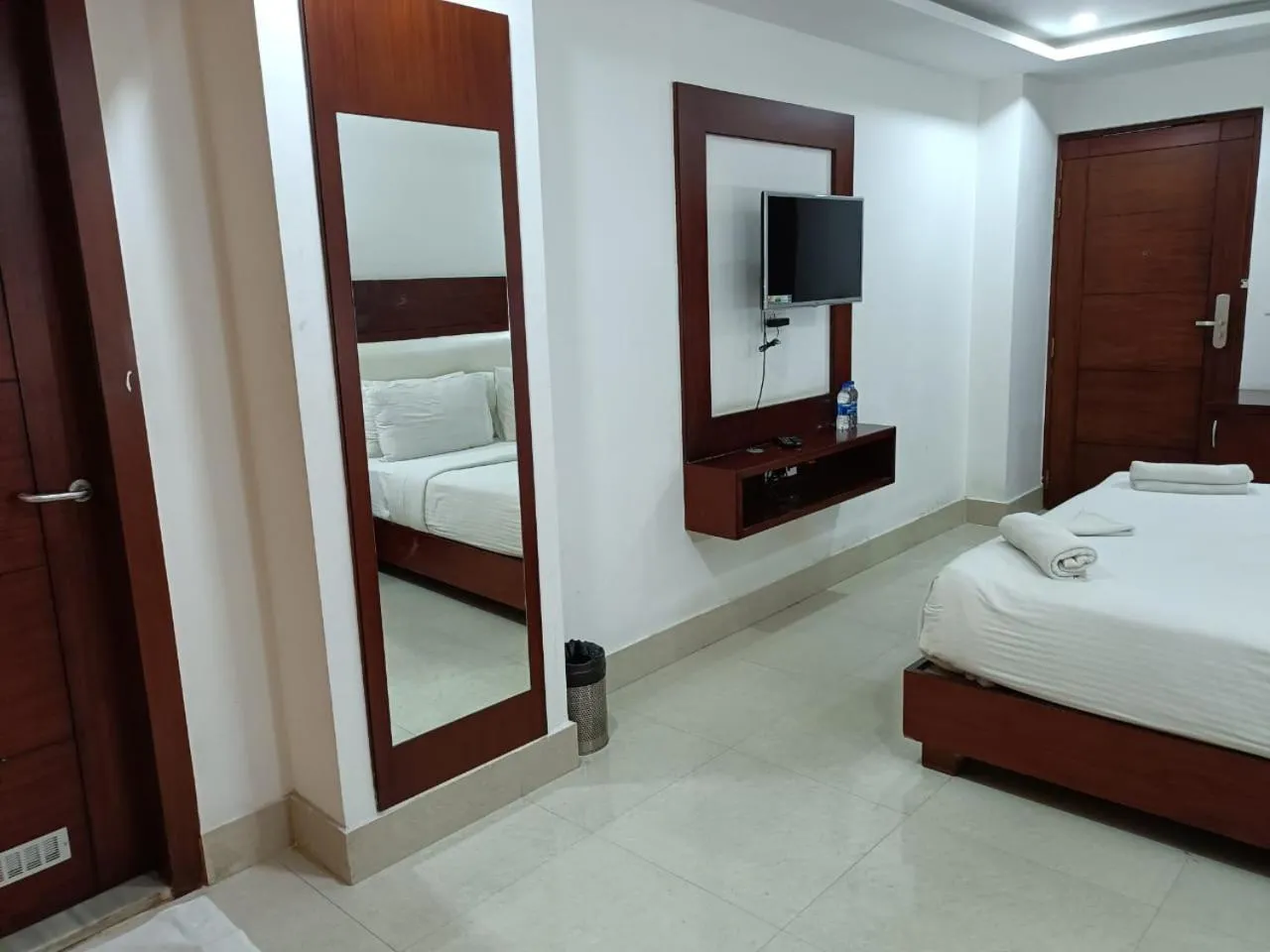 Bed in Hotel Autumn Crocus