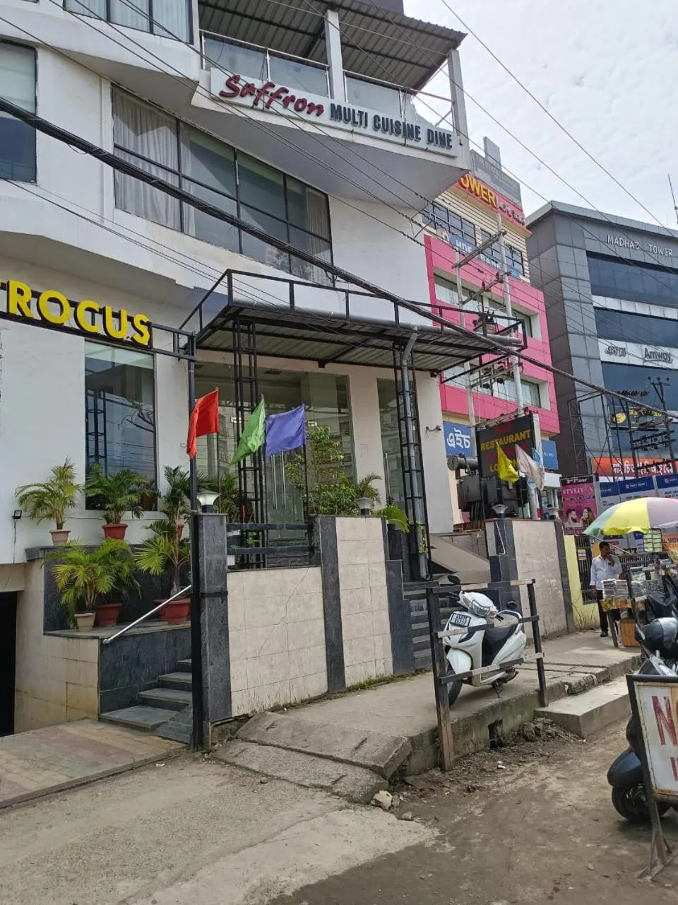 Property building in Hotel Autumn Crocus