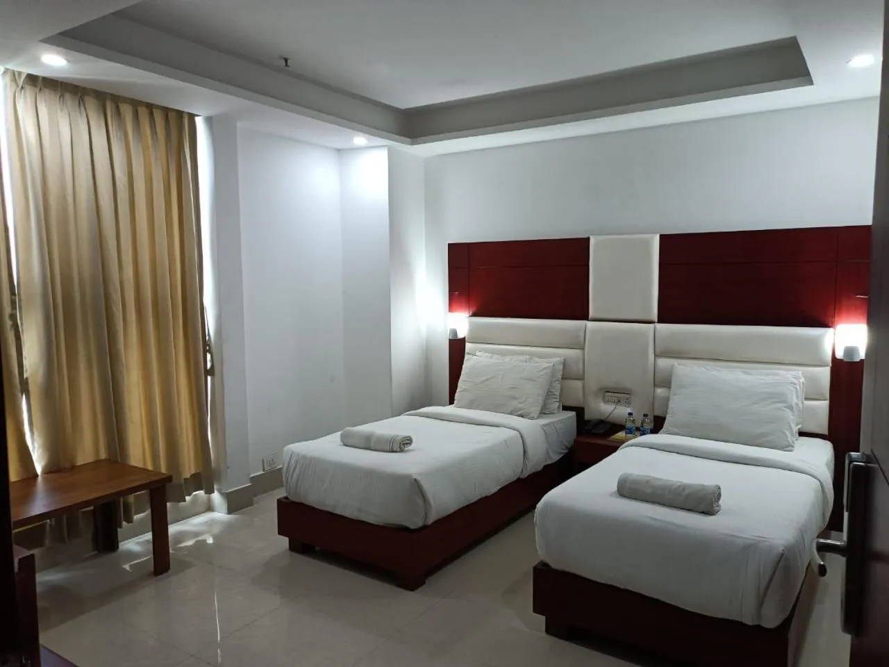 Bed in Hotel Autumn Crocus