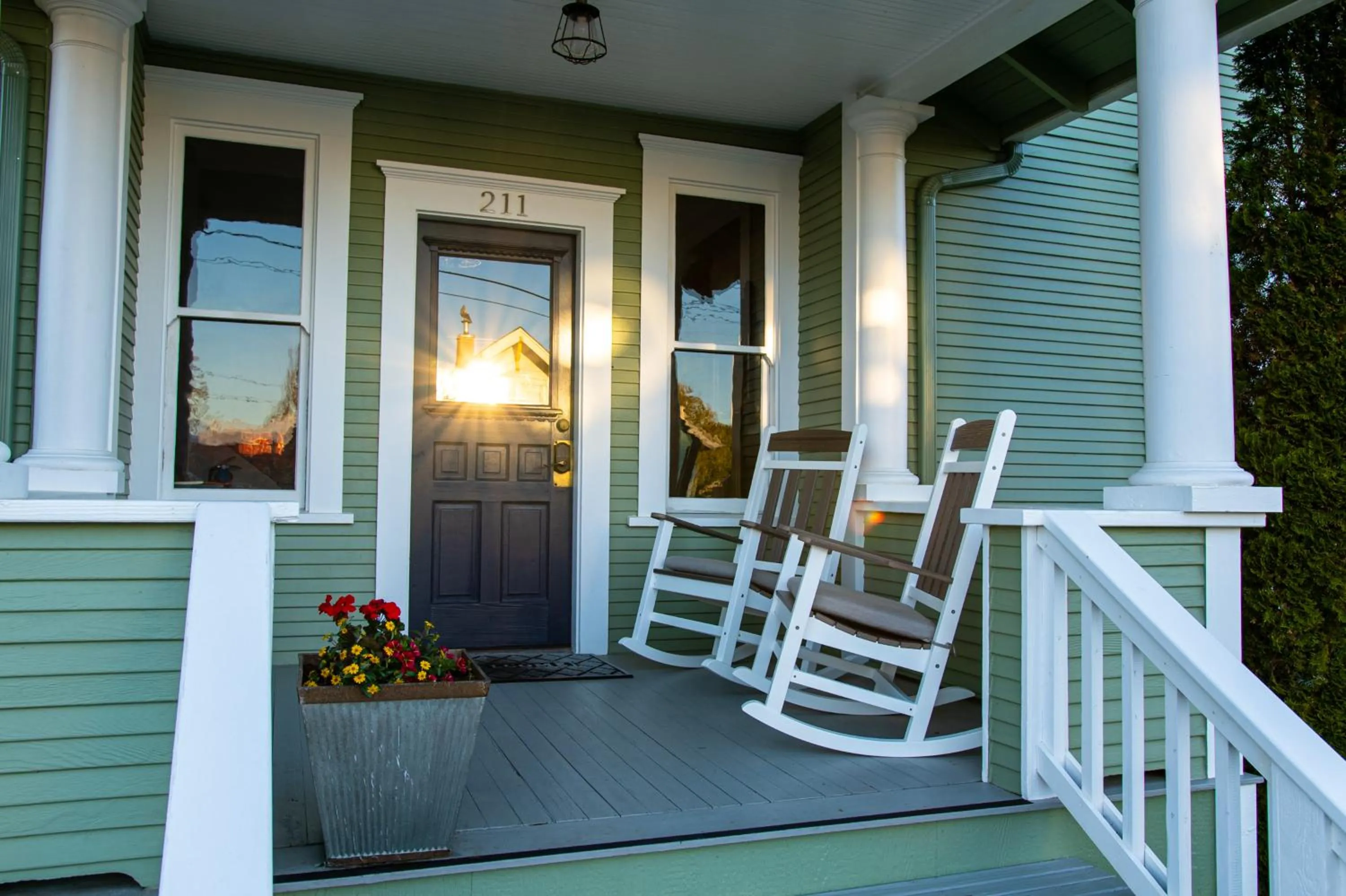 The Pearl Inn Bed and Breakfast