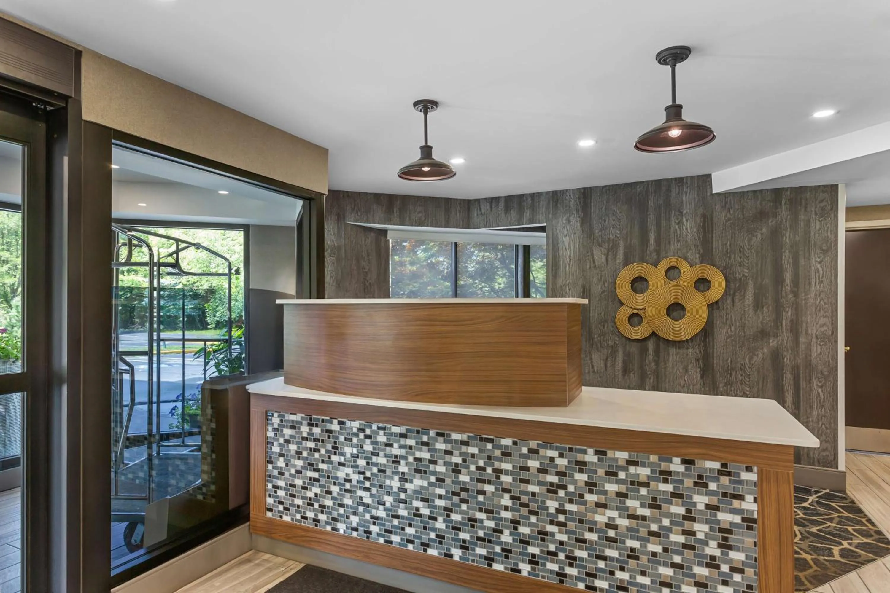 Lobby or reception in Best Western West Lebanon-Hanover