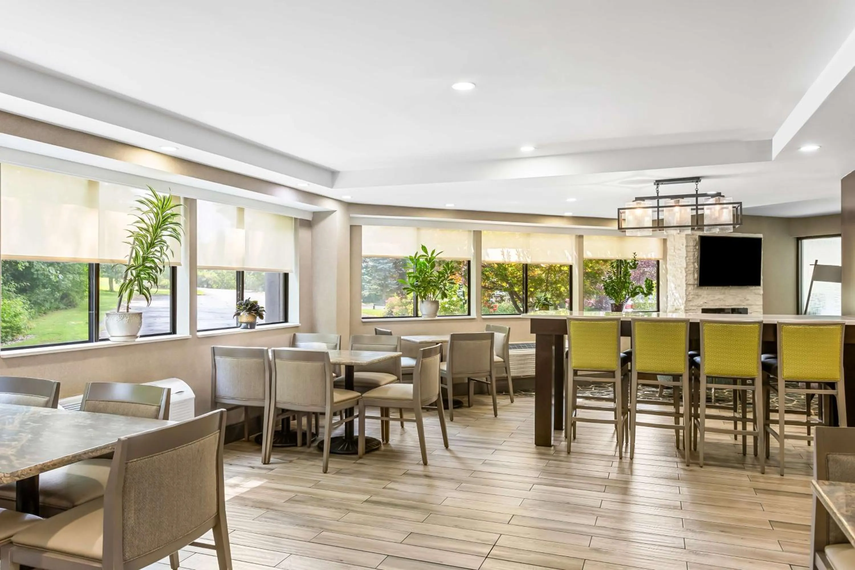 Breakfast in Best Western West Lebanon-Hanover