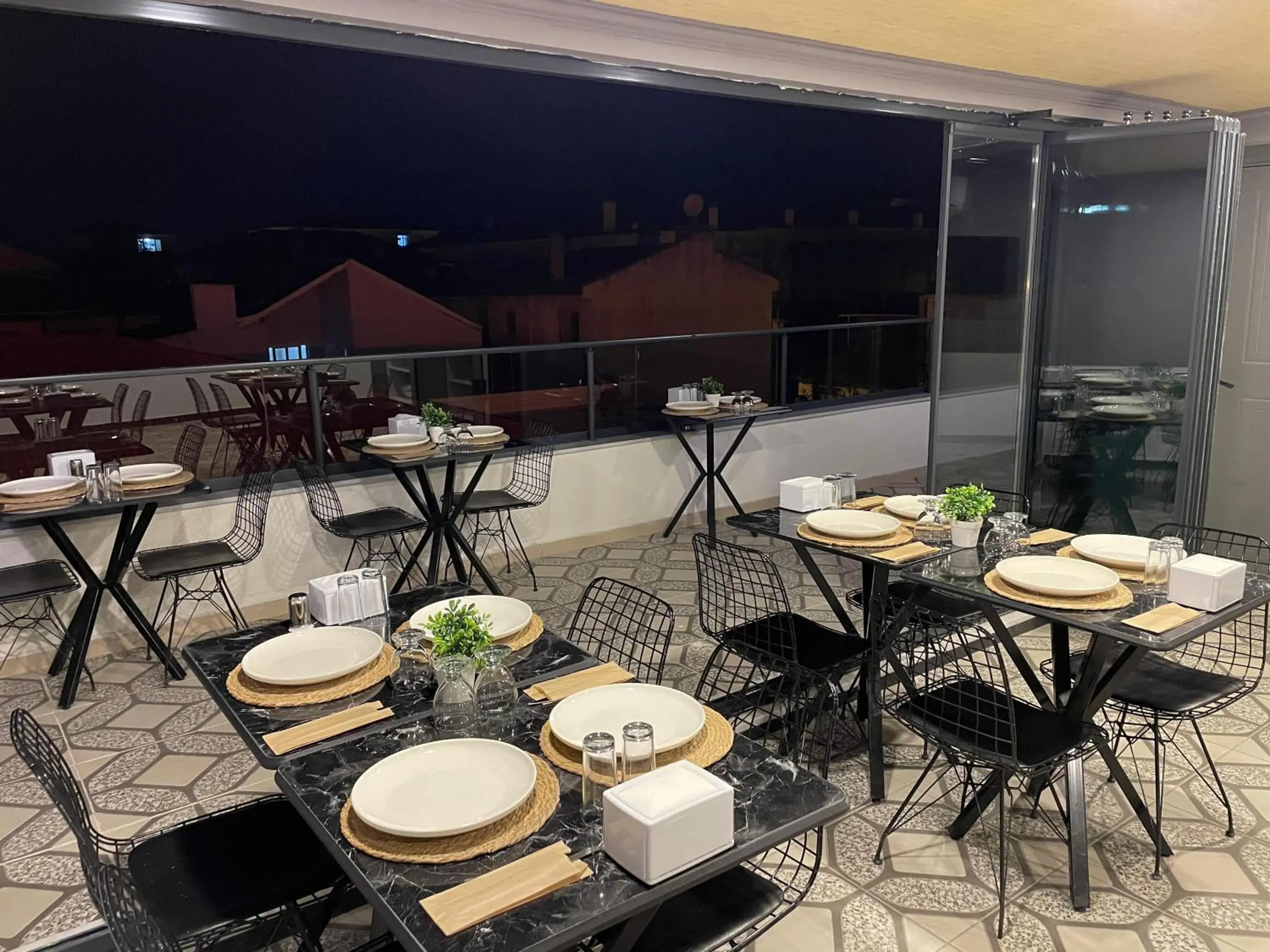 Restaurant/places to eat in GRANDAURA EDıRNE Restaurant/places to eat in GRANDAURA EDıRNE