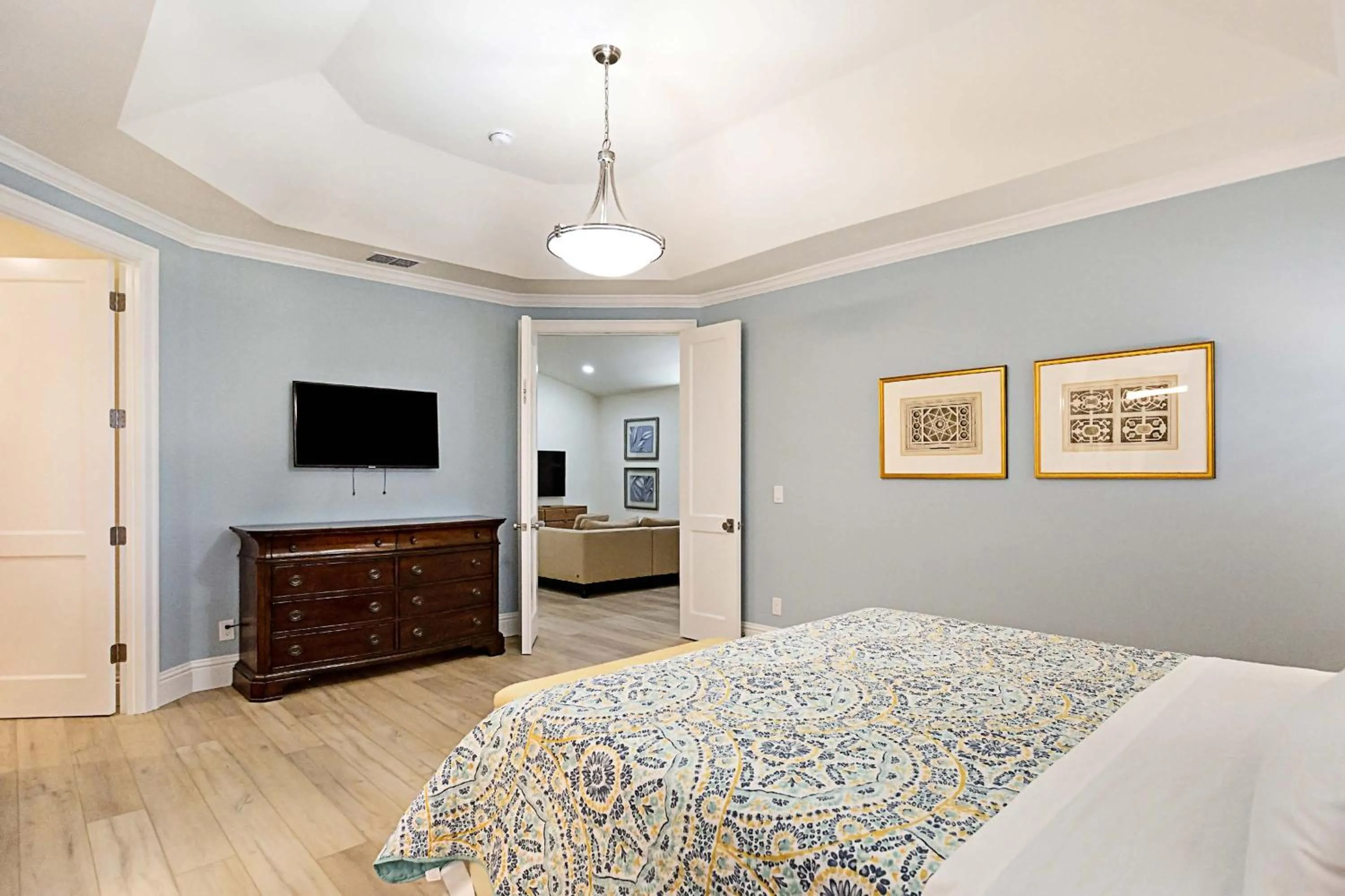 Bed in Tuscan Vacation Rental