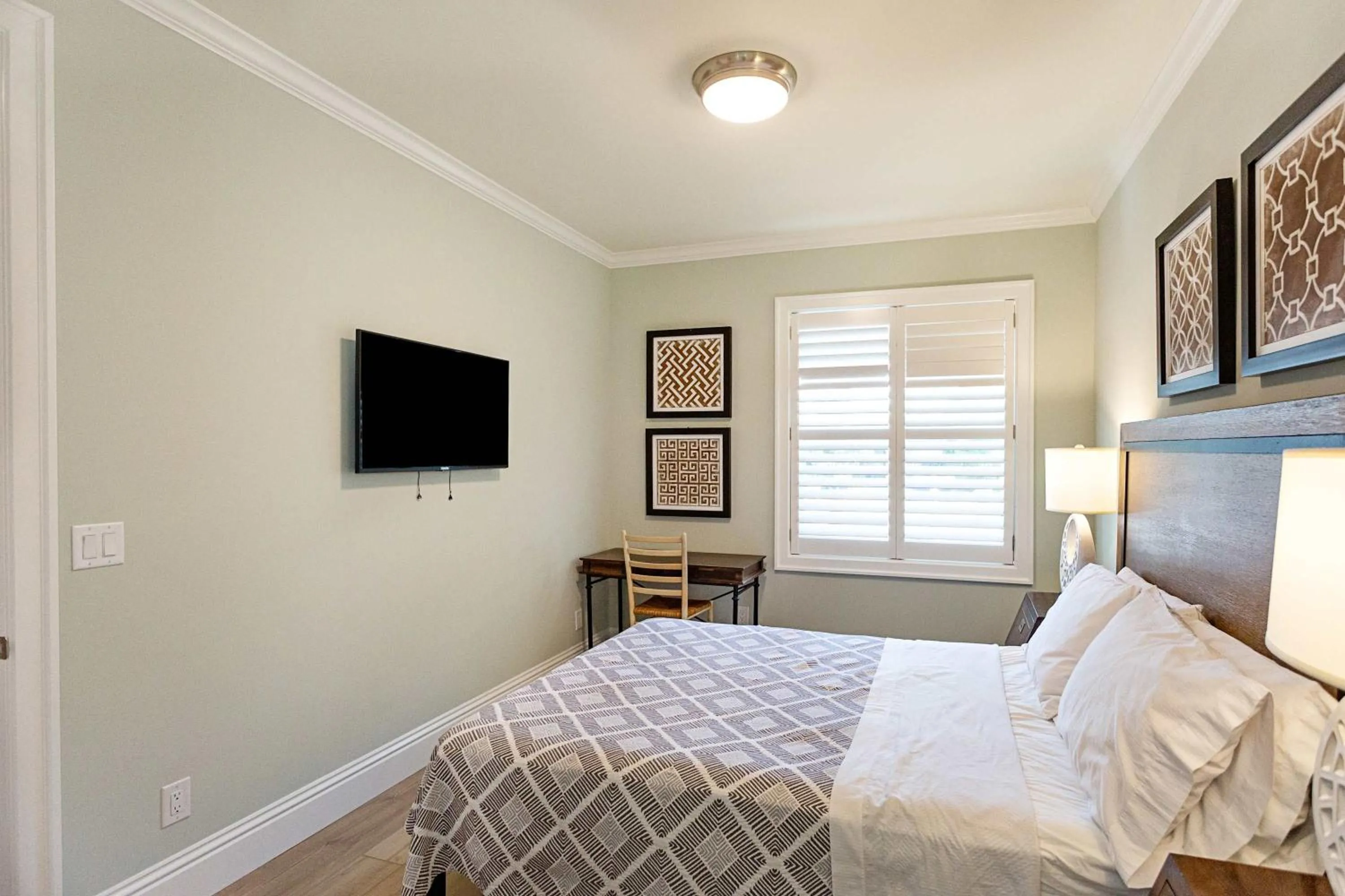 Bed in Tuscan Vacation Rental