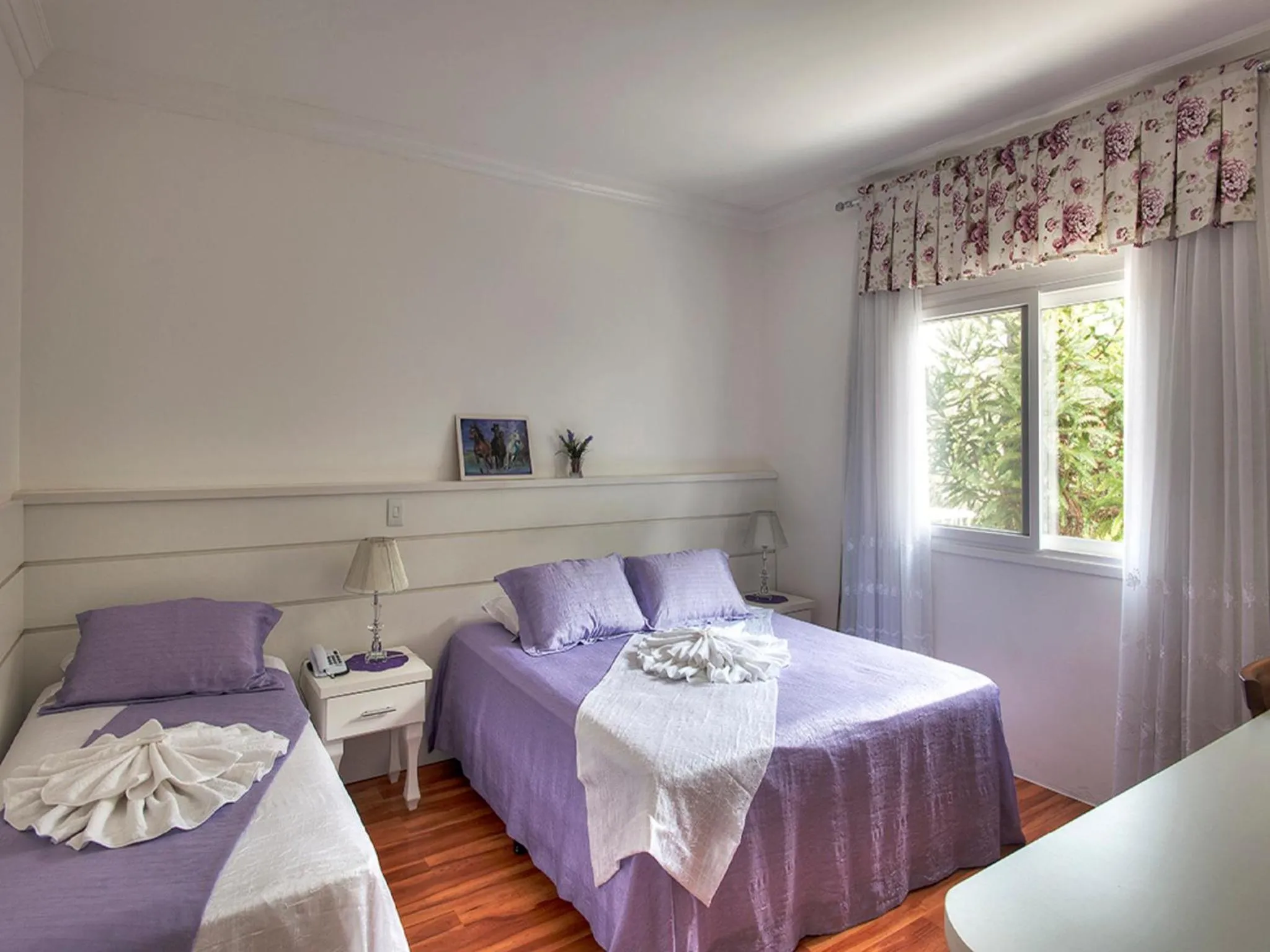 Photo of the whole room, Bed in Pousada Perfume de Canela