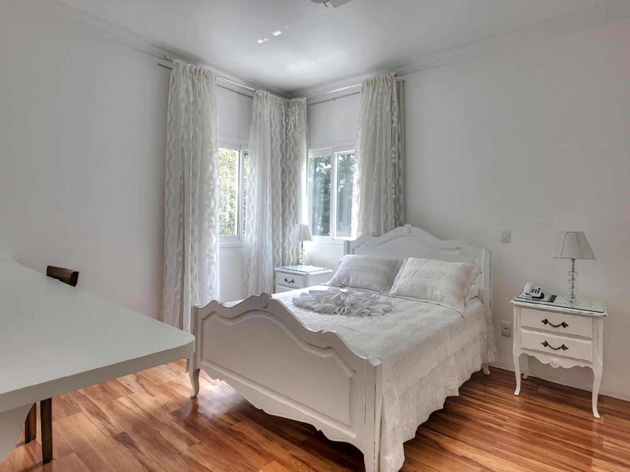 Photo of the whole room, Bed in Pousada Perfume de Canela