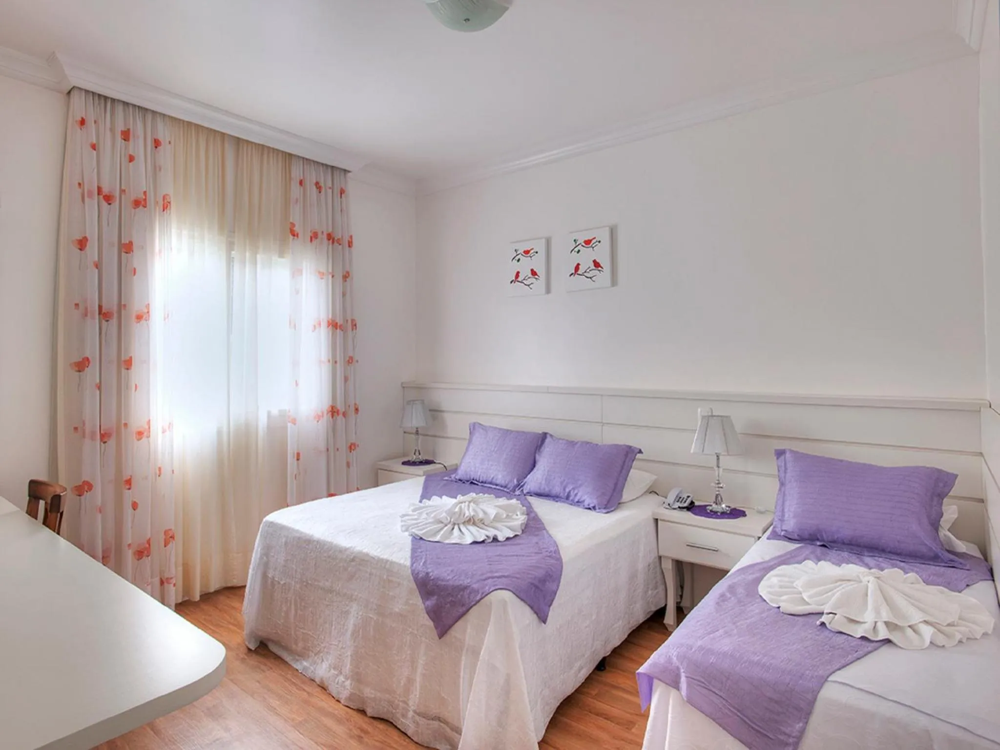 View (from property/room), Bed in Pousada Perfume de Canela