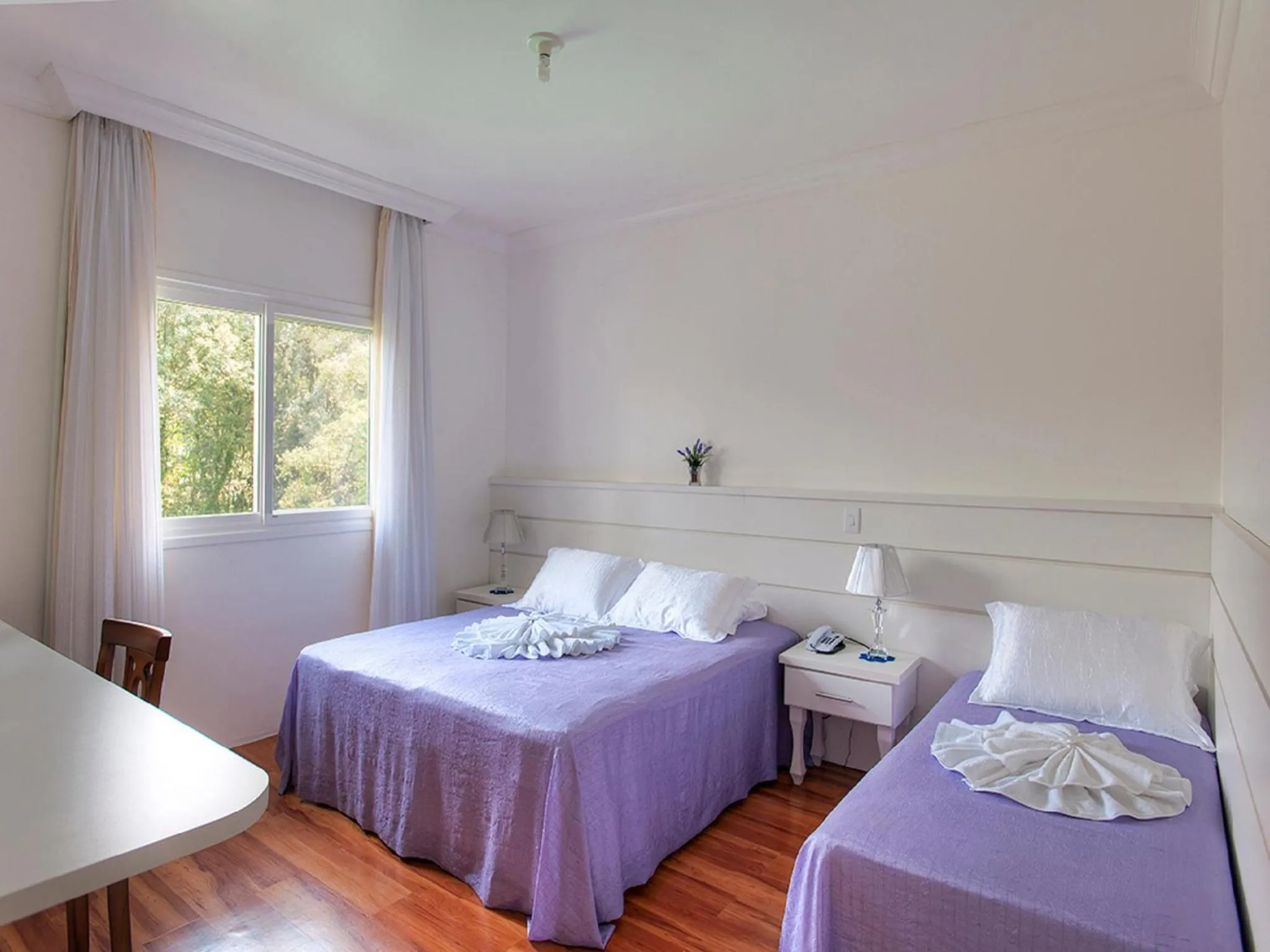 Photo of the whole room, Bed in Pousada Perfume de Canela