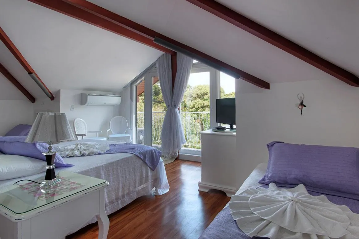 Bedroom, Bed in Pousada Perfume de Canela
