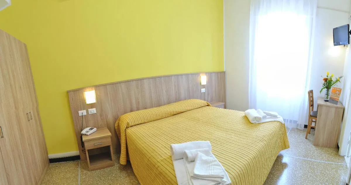 Hotel Bristol