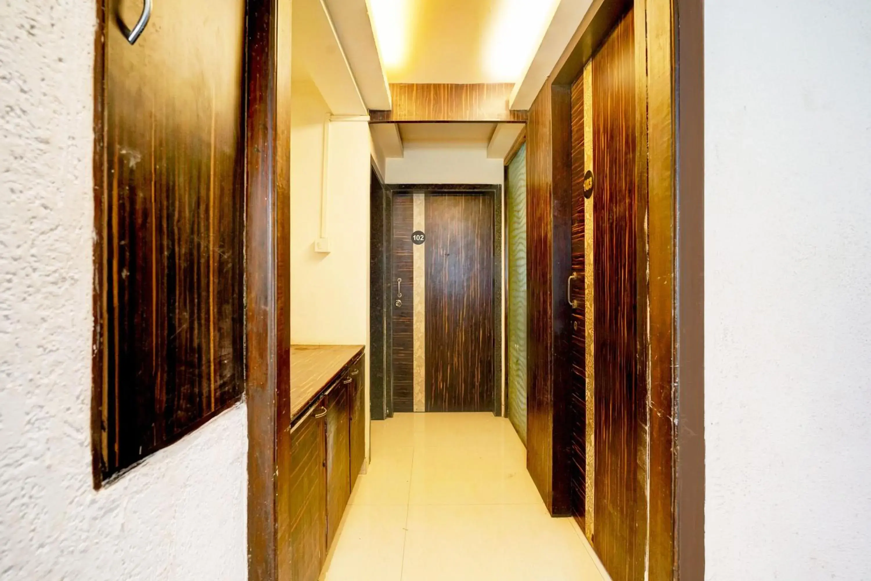 Lobby or reception in Super Hotel O Seawoods Near Palm Beach Road Formerly Sai Roop Lobby or reception in Super Hotel O Seawoods Near Palm Beach Road Formerly Sai Roop