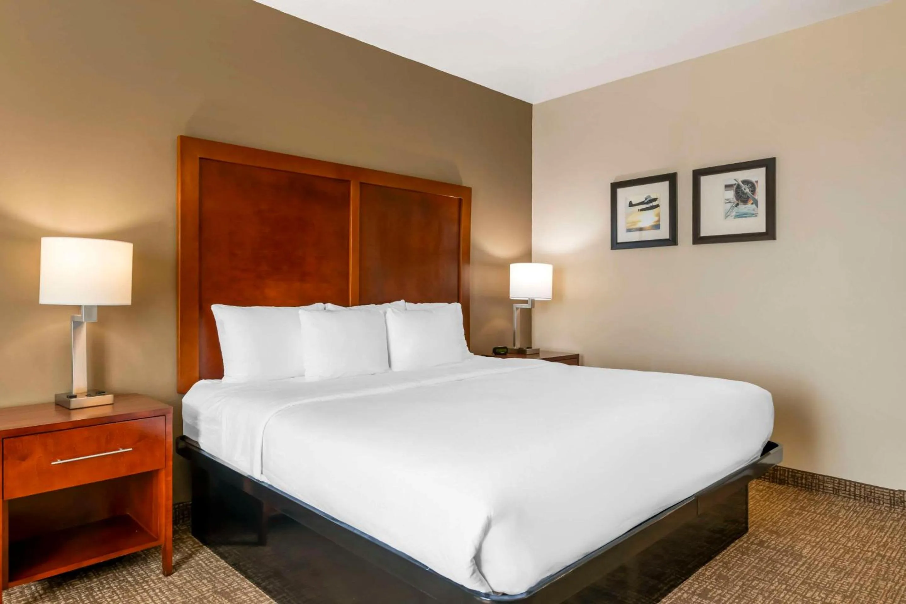 Bedroom, Bed in Comfort Inn & Suites Tavares North