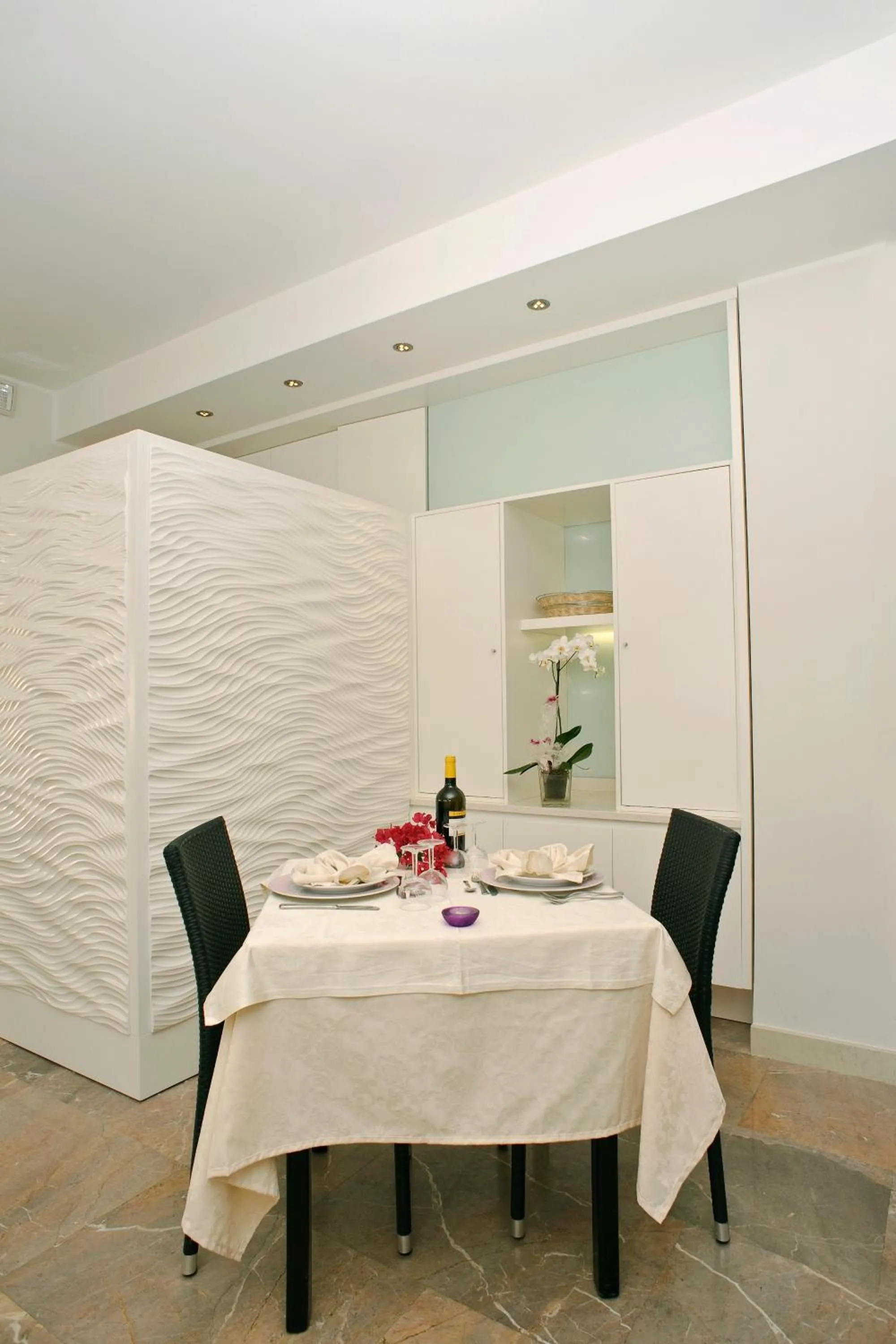 Restaurant/places to eat in Hotel Prater