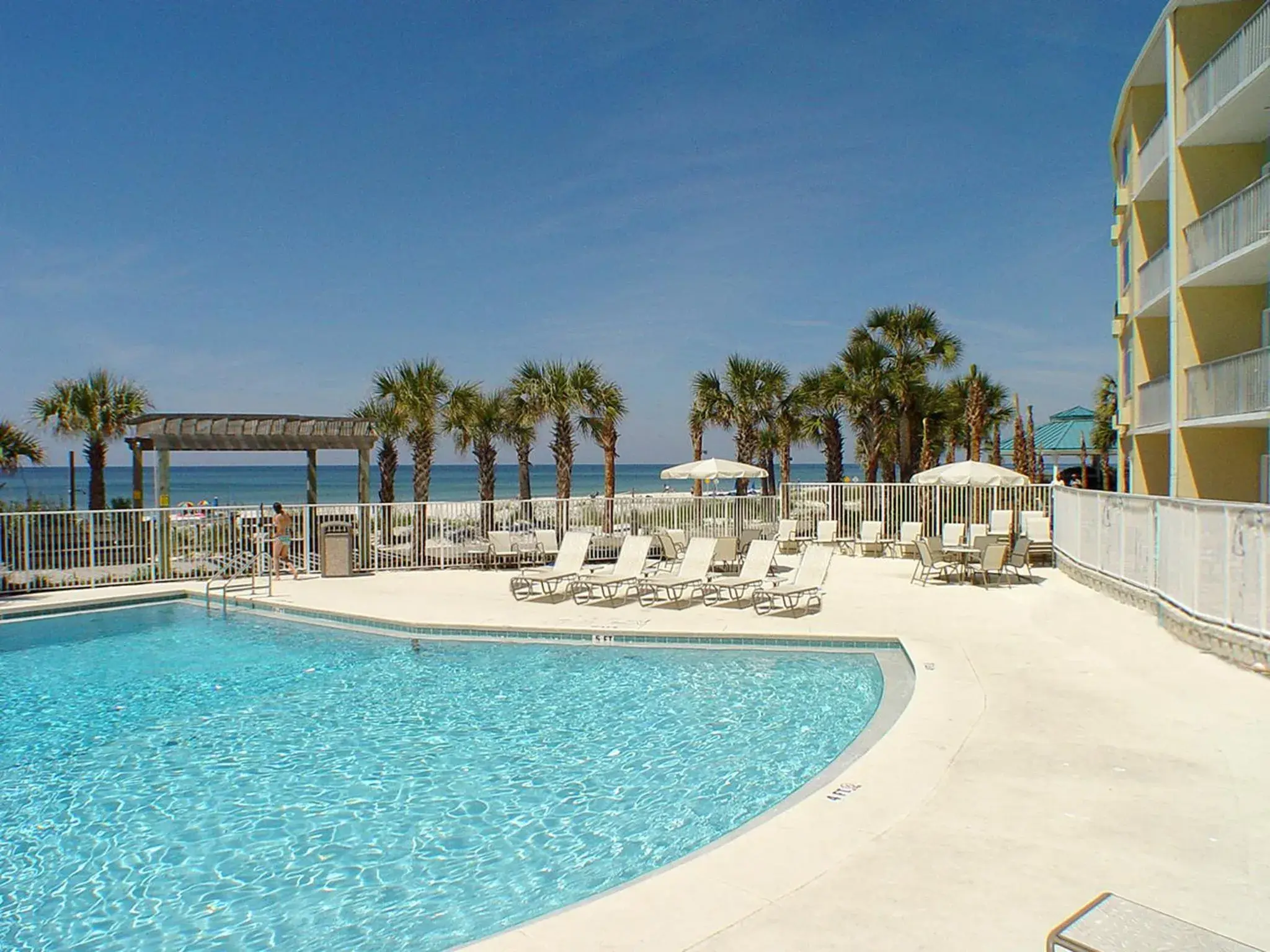 Swimming pool in Boardwalk Beach Hotel Swimming pool in Boardwalk Beach Hotel