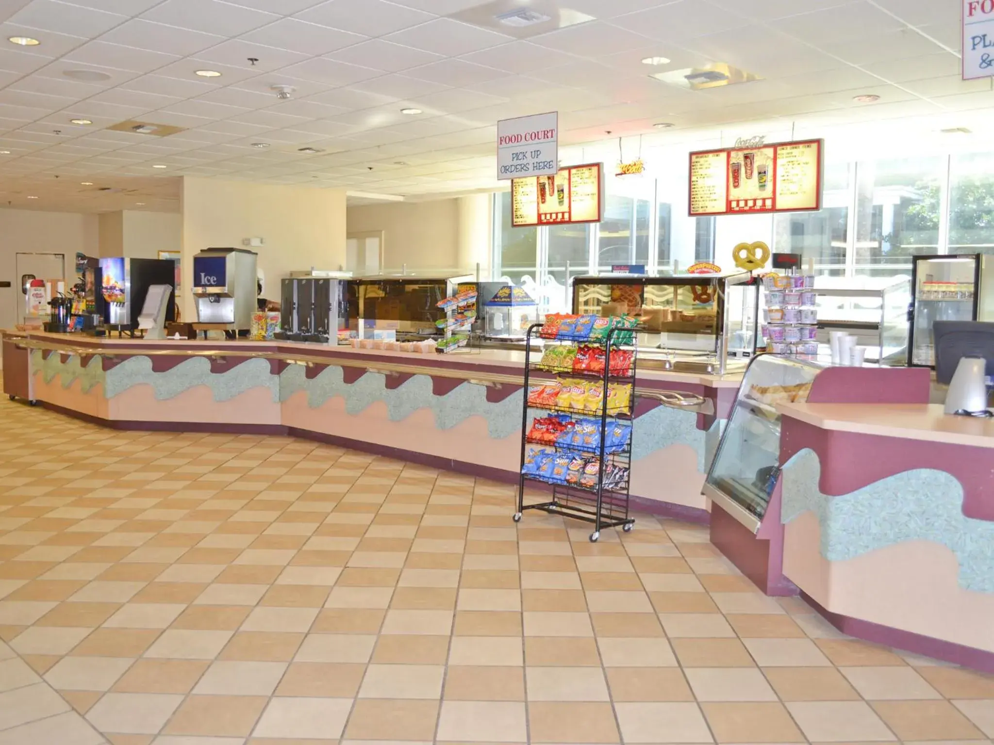 Restaurant/places to eat in Boardwalk Beach Hotel Restaurant/places to eat in Boardwalk Beach Hotel