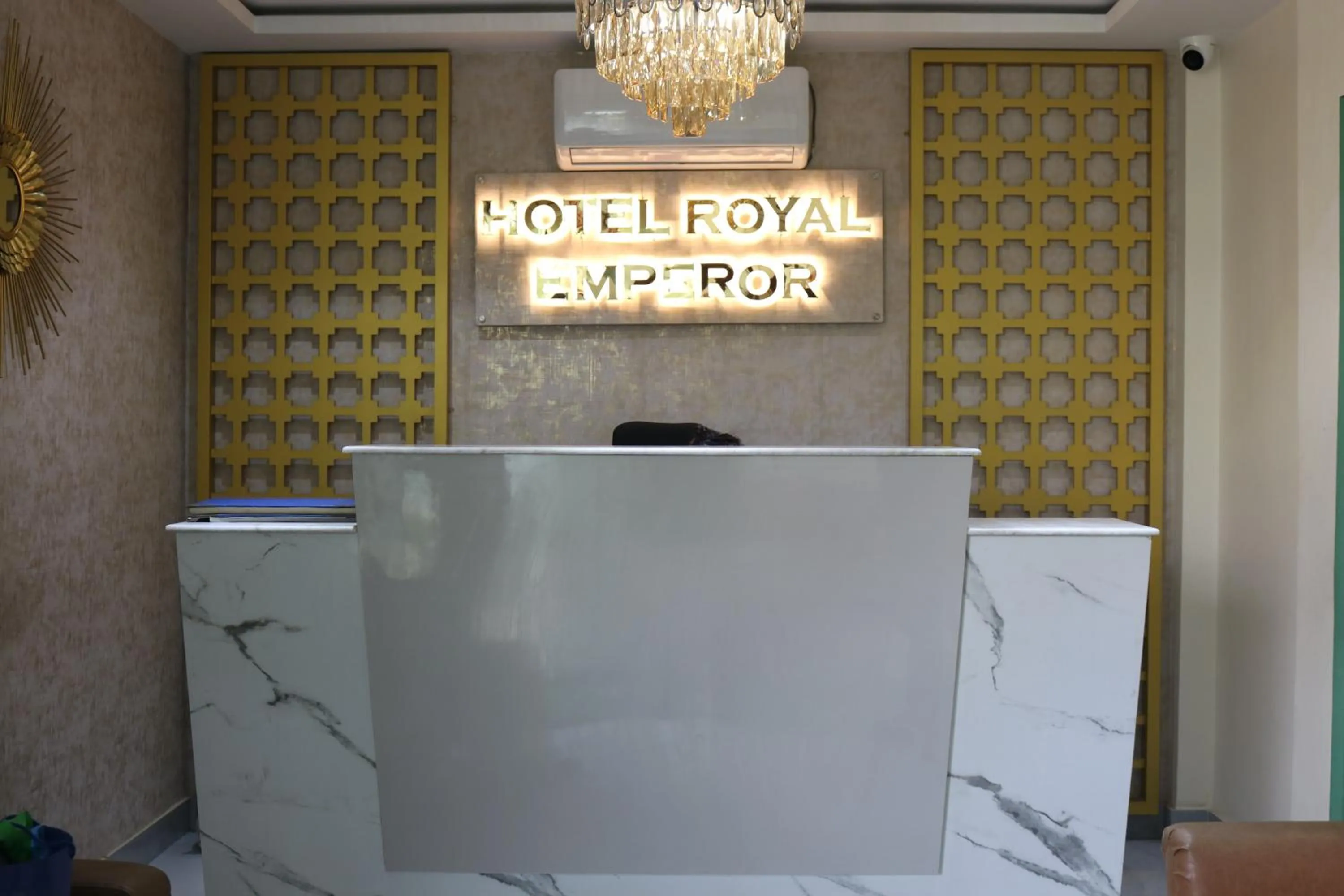 Lobby or reception in Hotel Royal Emperor