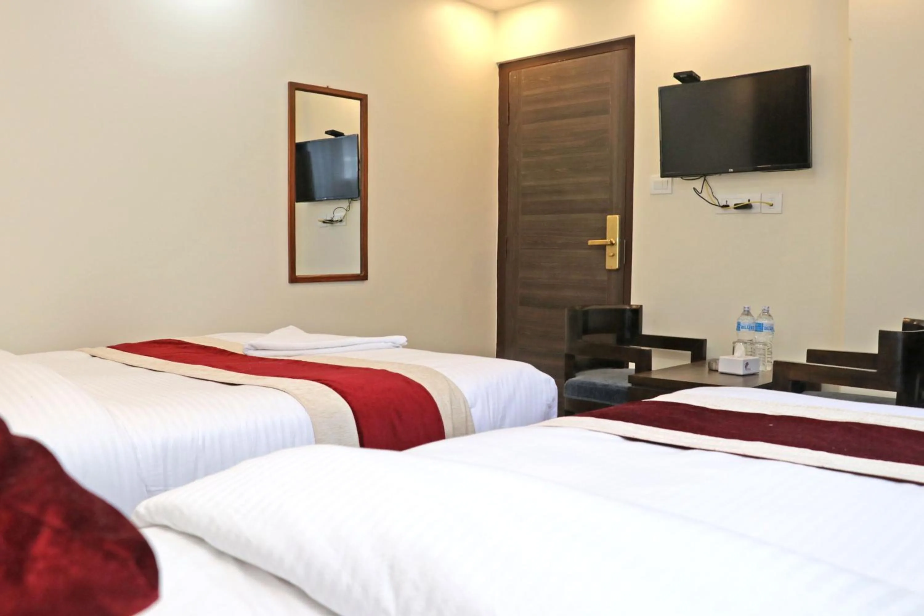 Bed in Hotel Royal Emperor