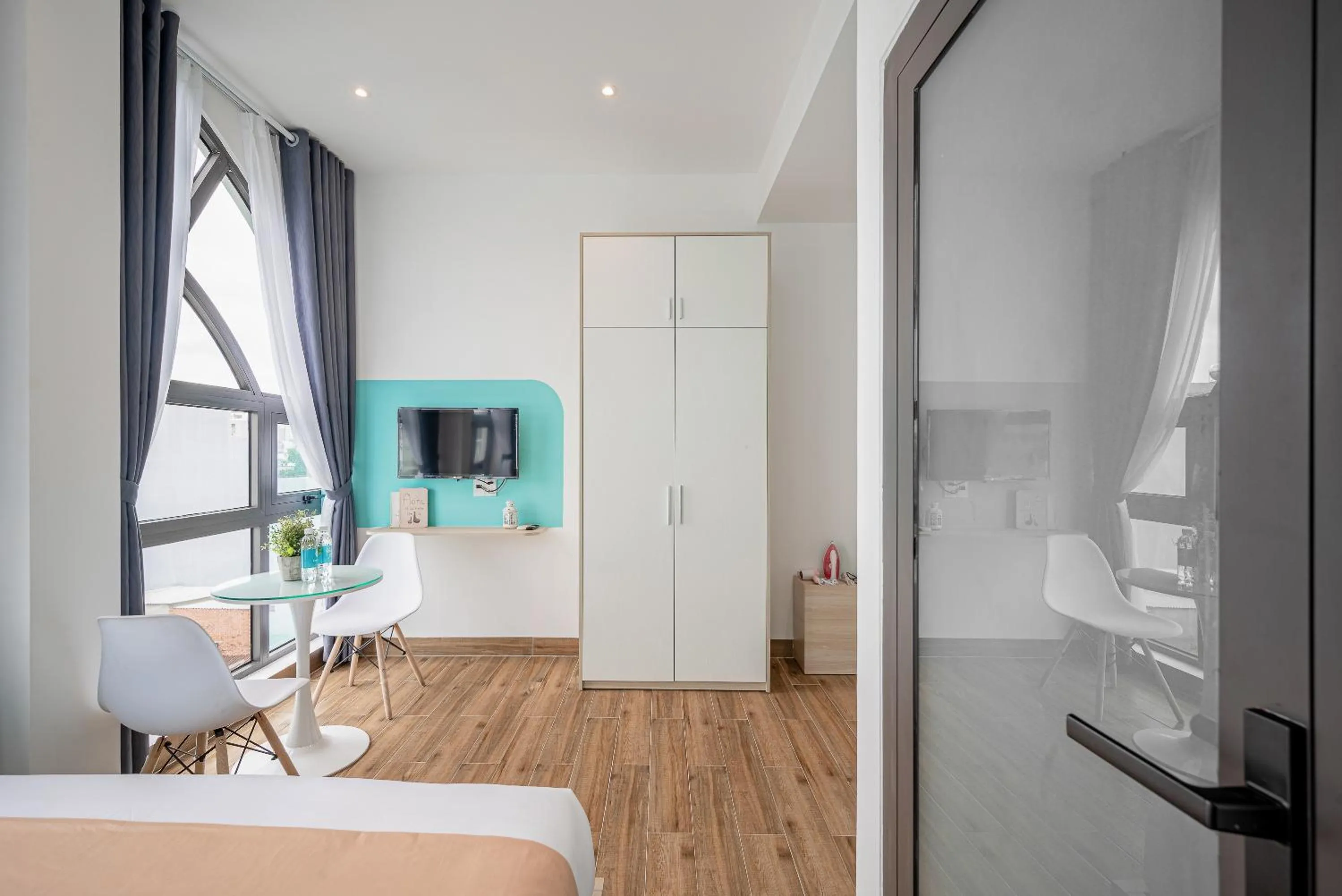 TV and multimedia, Bed in DreamHome - Sunset