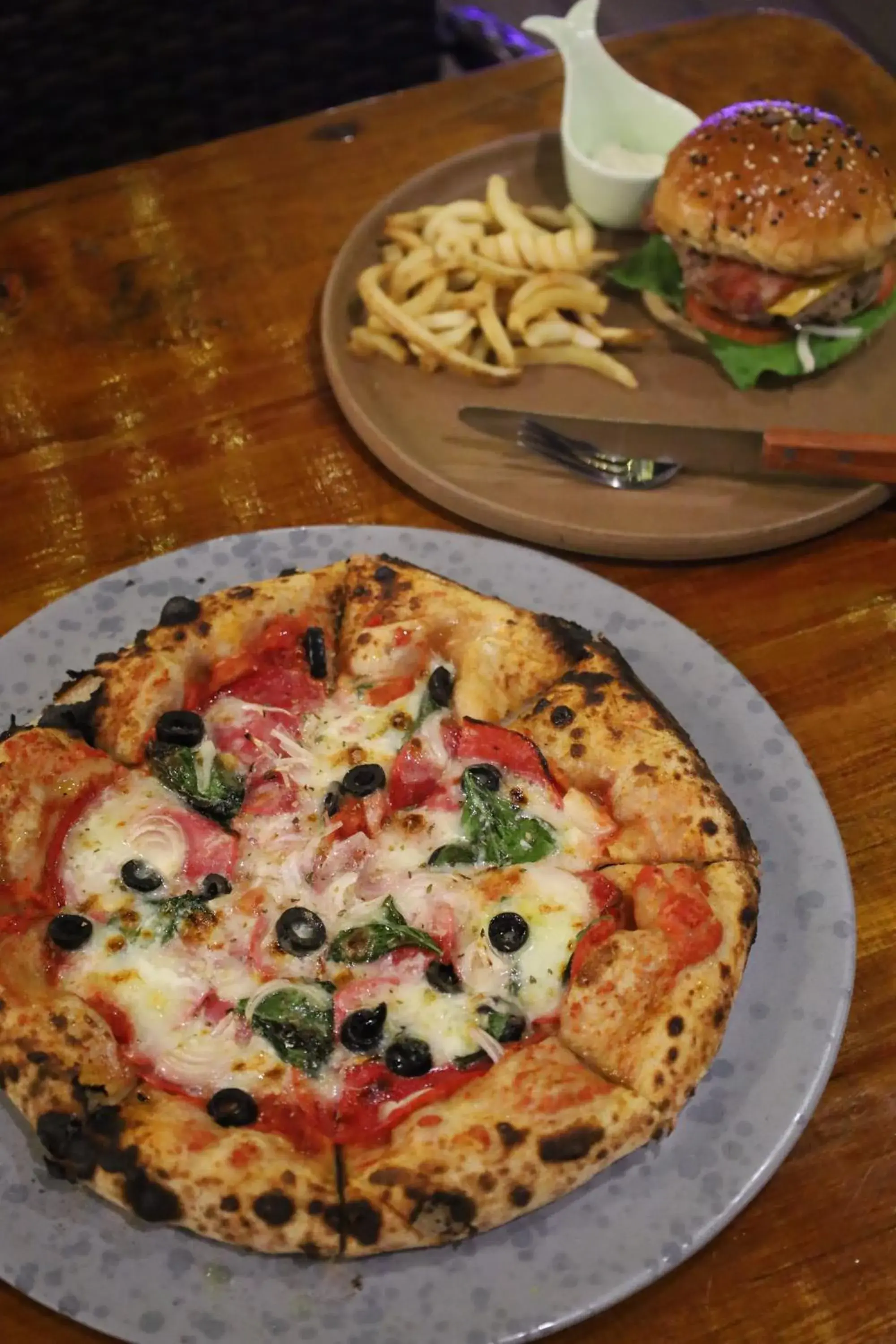 Restaurant/places to eat in Ziggy Stardust Restaurant/places to eat in Ziggy Stardust