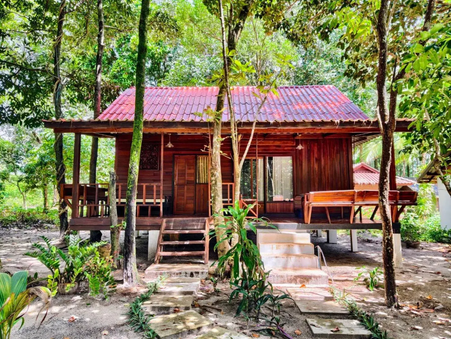 Property building in Ziggy Stardust Property building in Ziggy Stardust