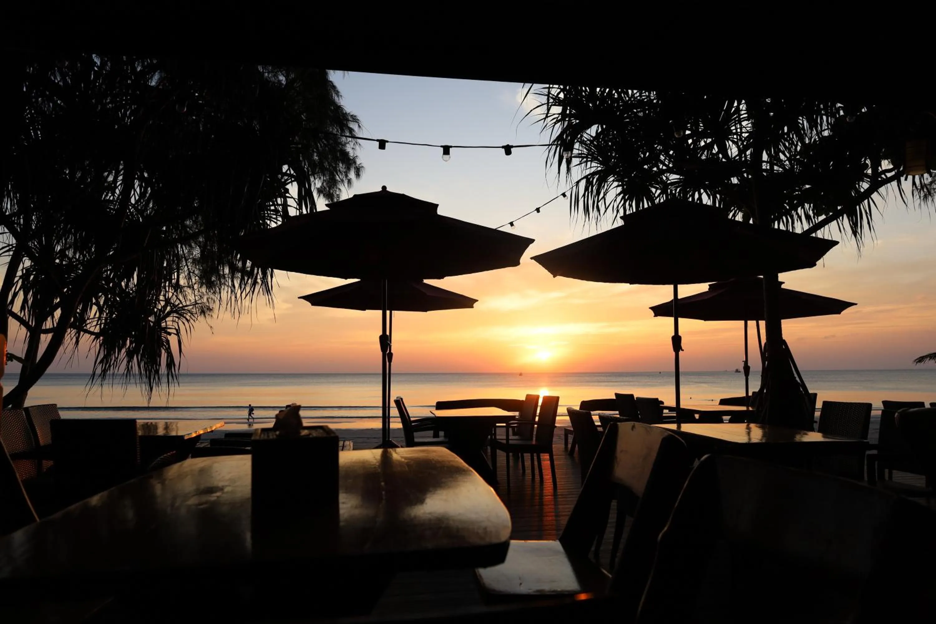 Patio in Ziggy Stardust