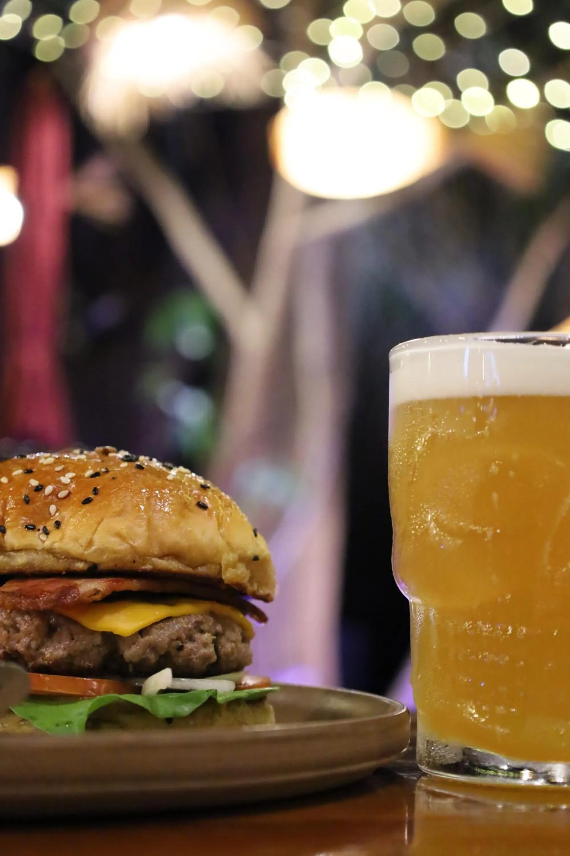 Restaurant/places to eat in Ziggy Stardust