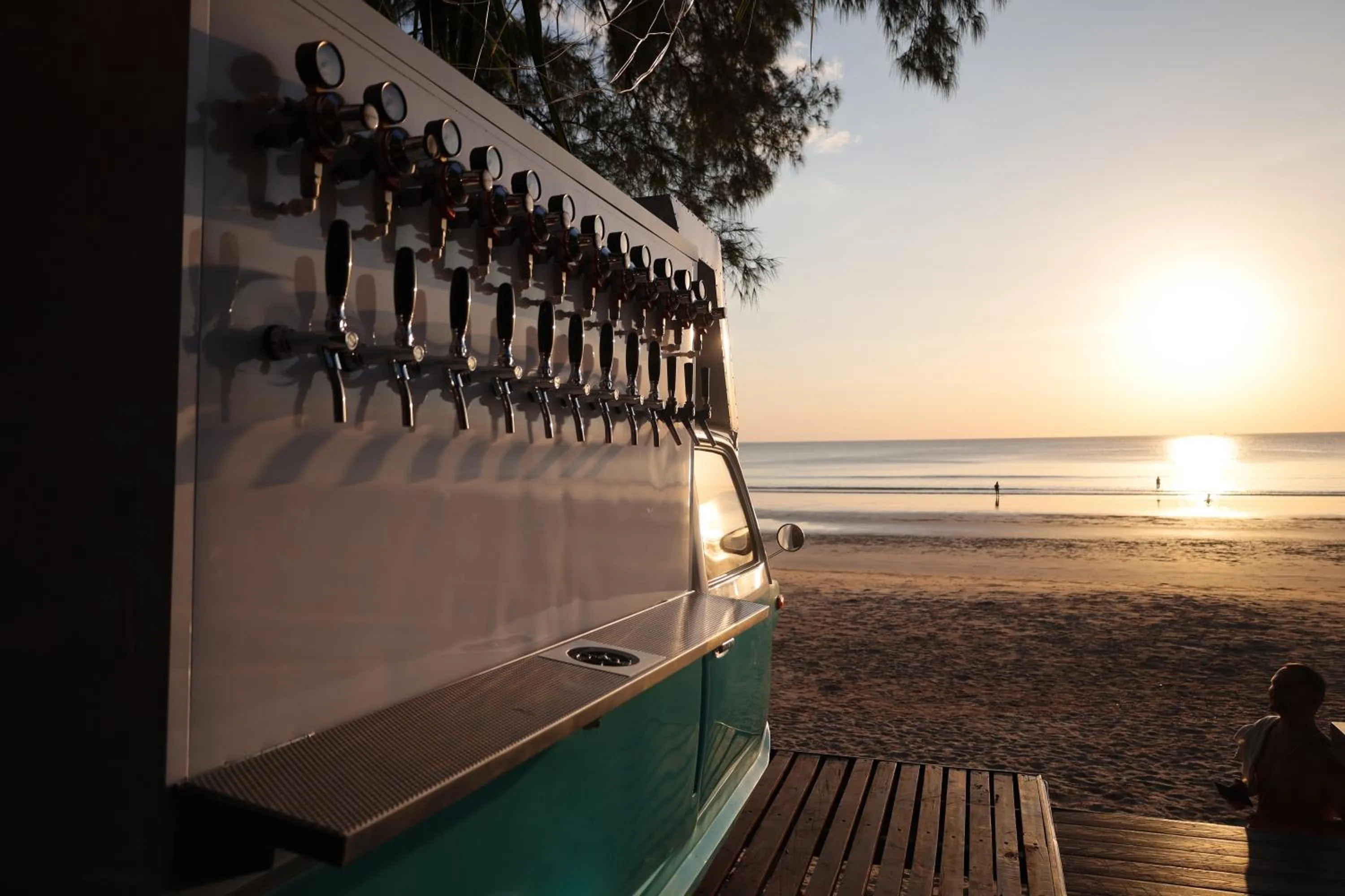 Restaurant/places to eat in Ziggy Stardust