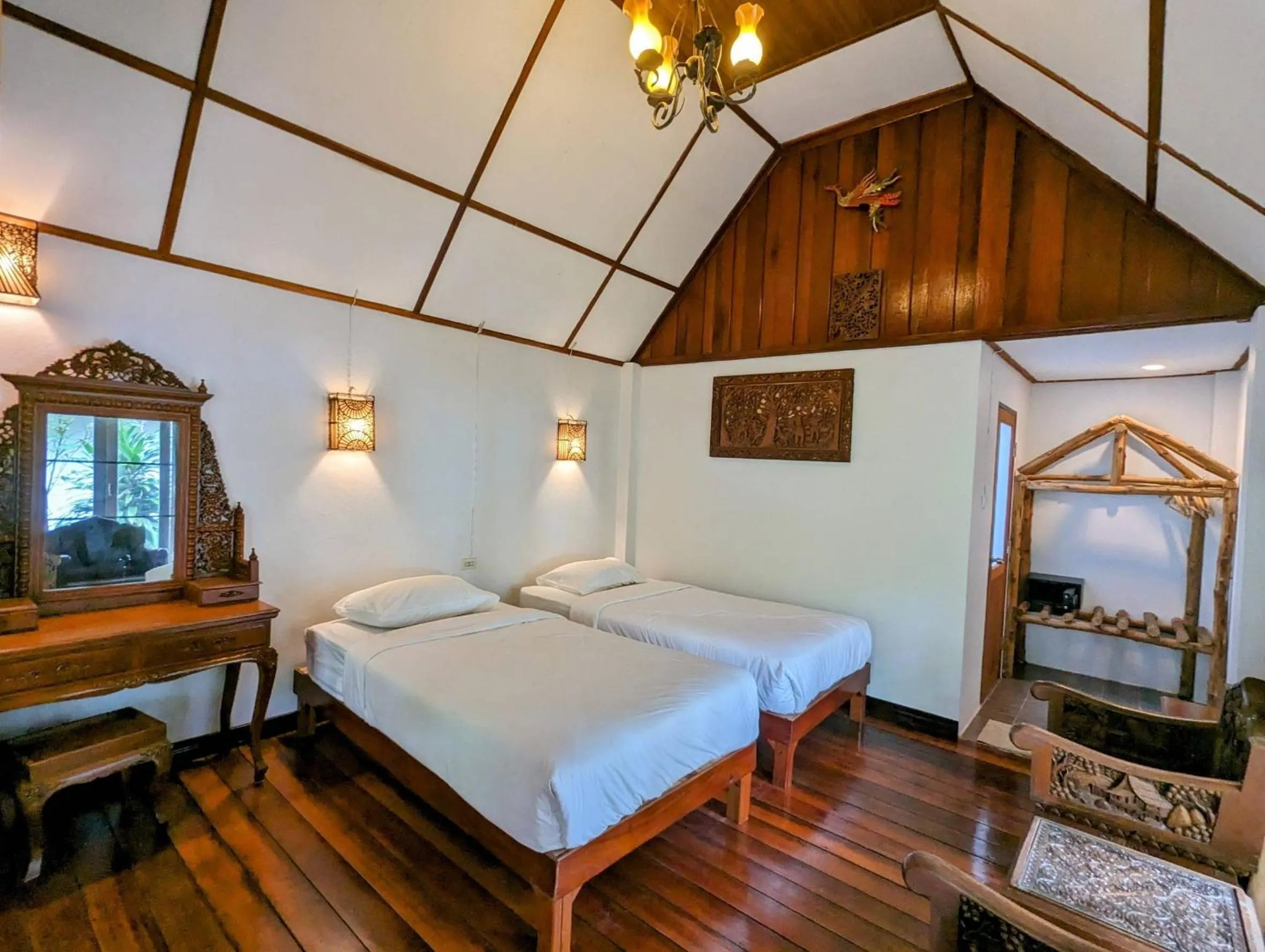 Bed in Ziggy Stardust