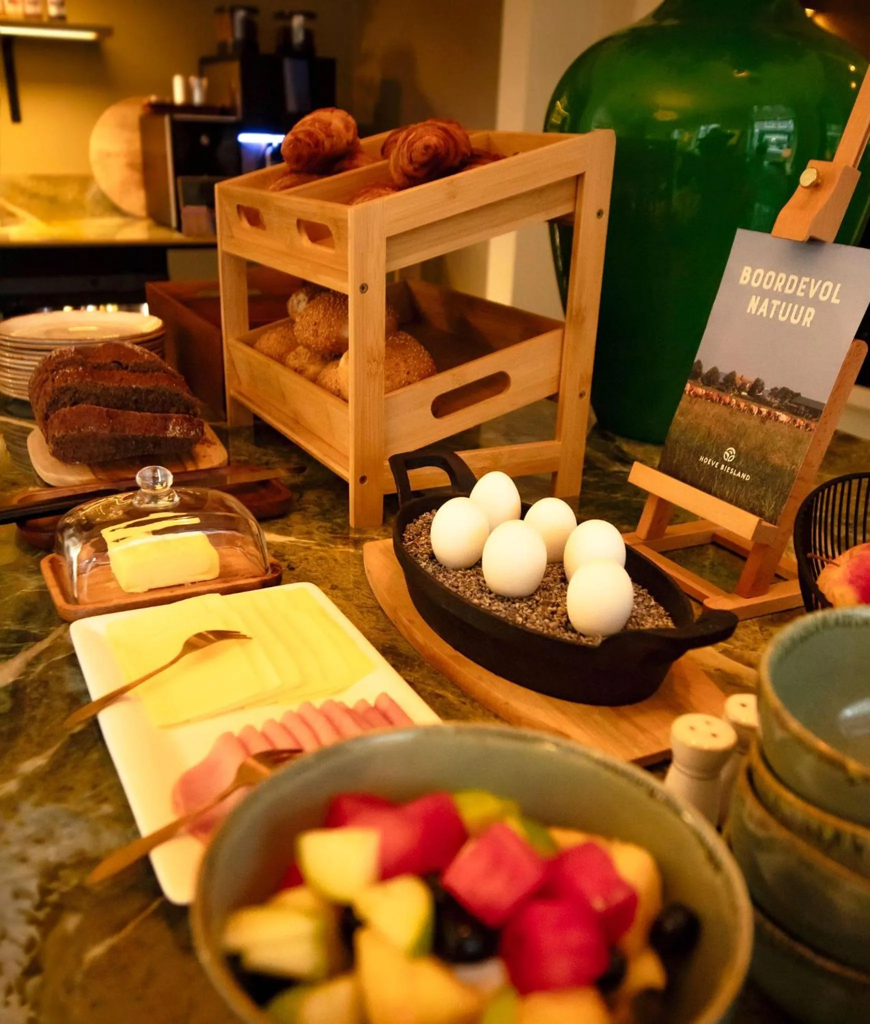 Breakfast in ARQ Paleis Hotel