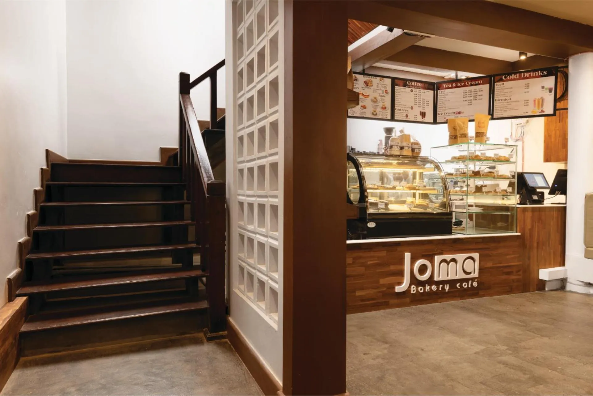 Restaurant/places to eat in Nava Luang Prabang Hotel