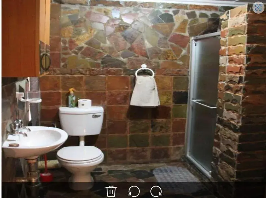 Twin Room - single occupancy in Emahlathini Guest Farm Twin Room - single occupancy in Emahlathini Guest Farm