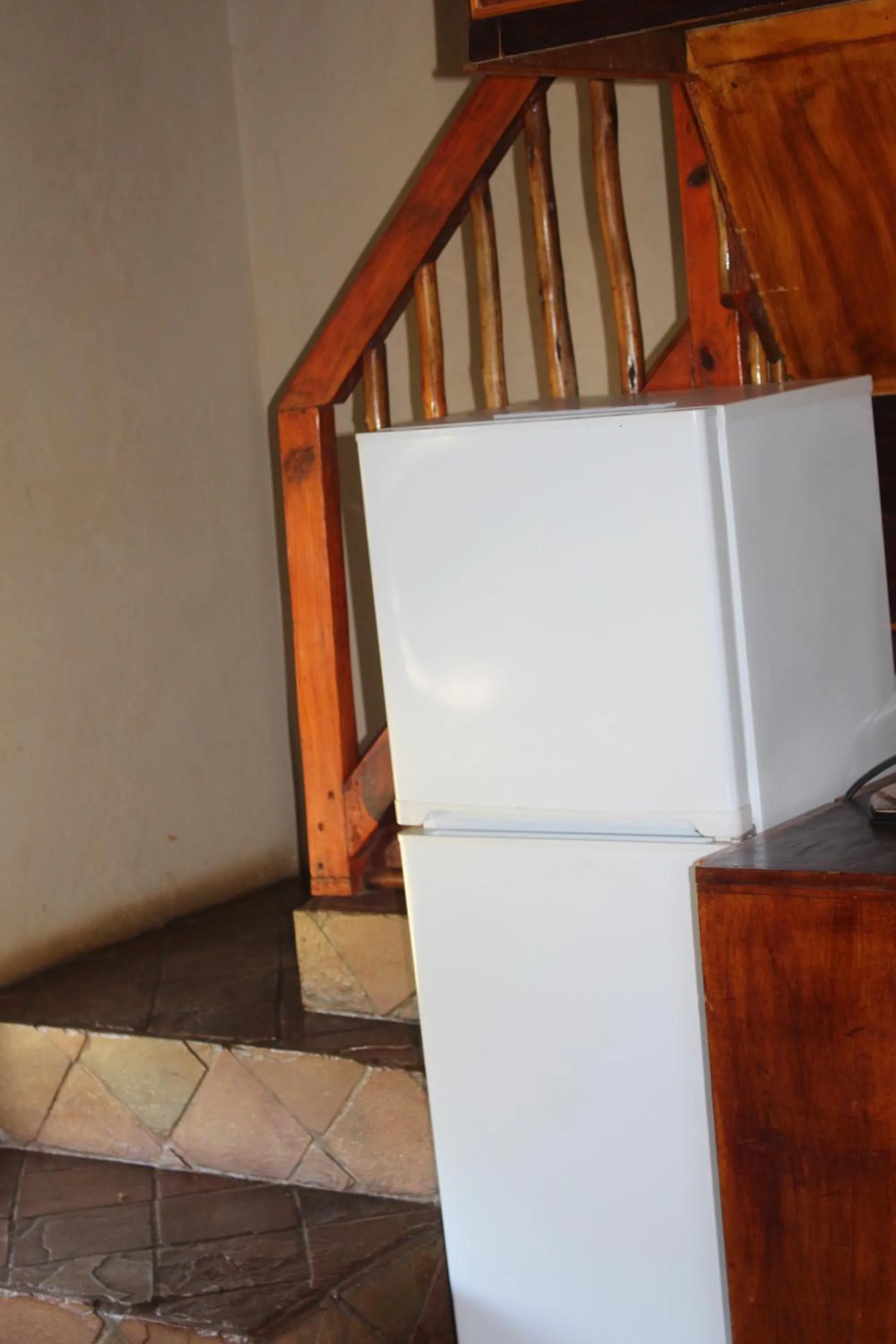 Emahlathini Guest Farm