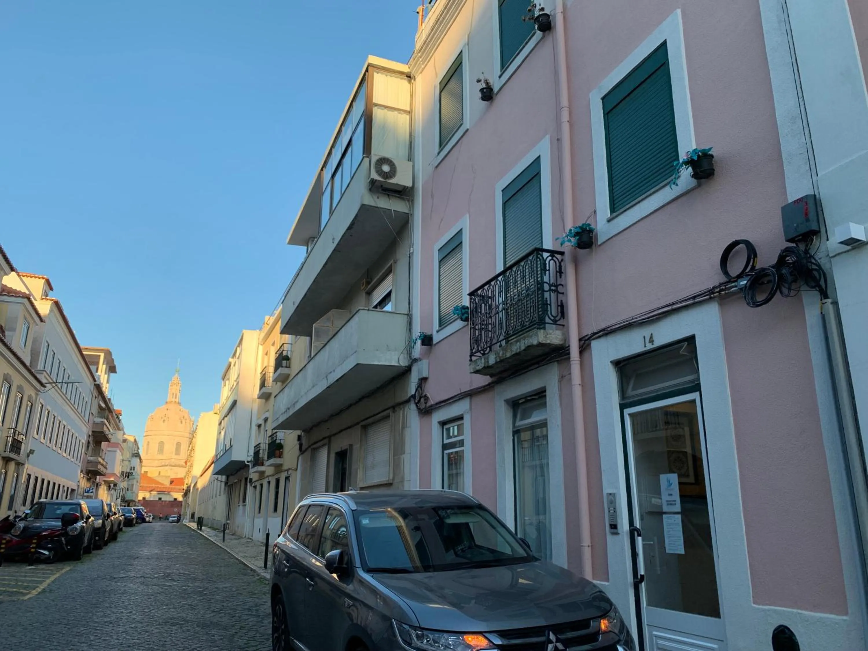 Property building in Discovery Apartment Estrela