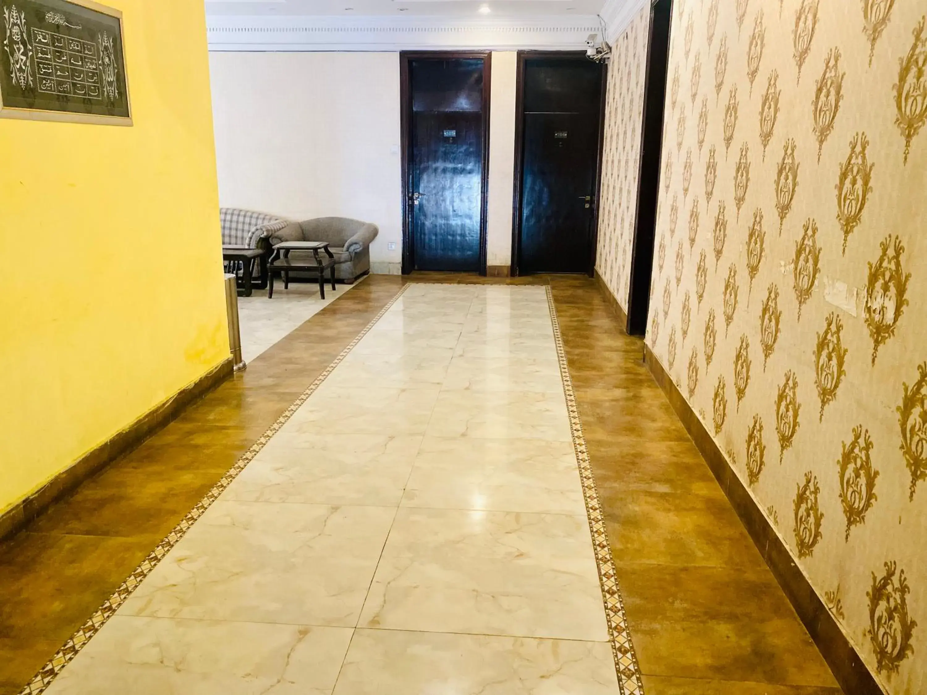 Lobby or reception in HOTEL ROYAL ONE Lobby or reception in HOTEL ROYAL ONE