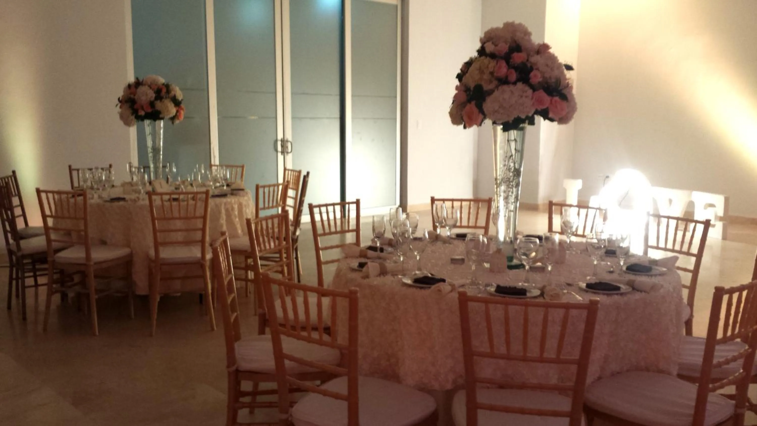 Banquet/Function facilities in Hotel Suite Continental