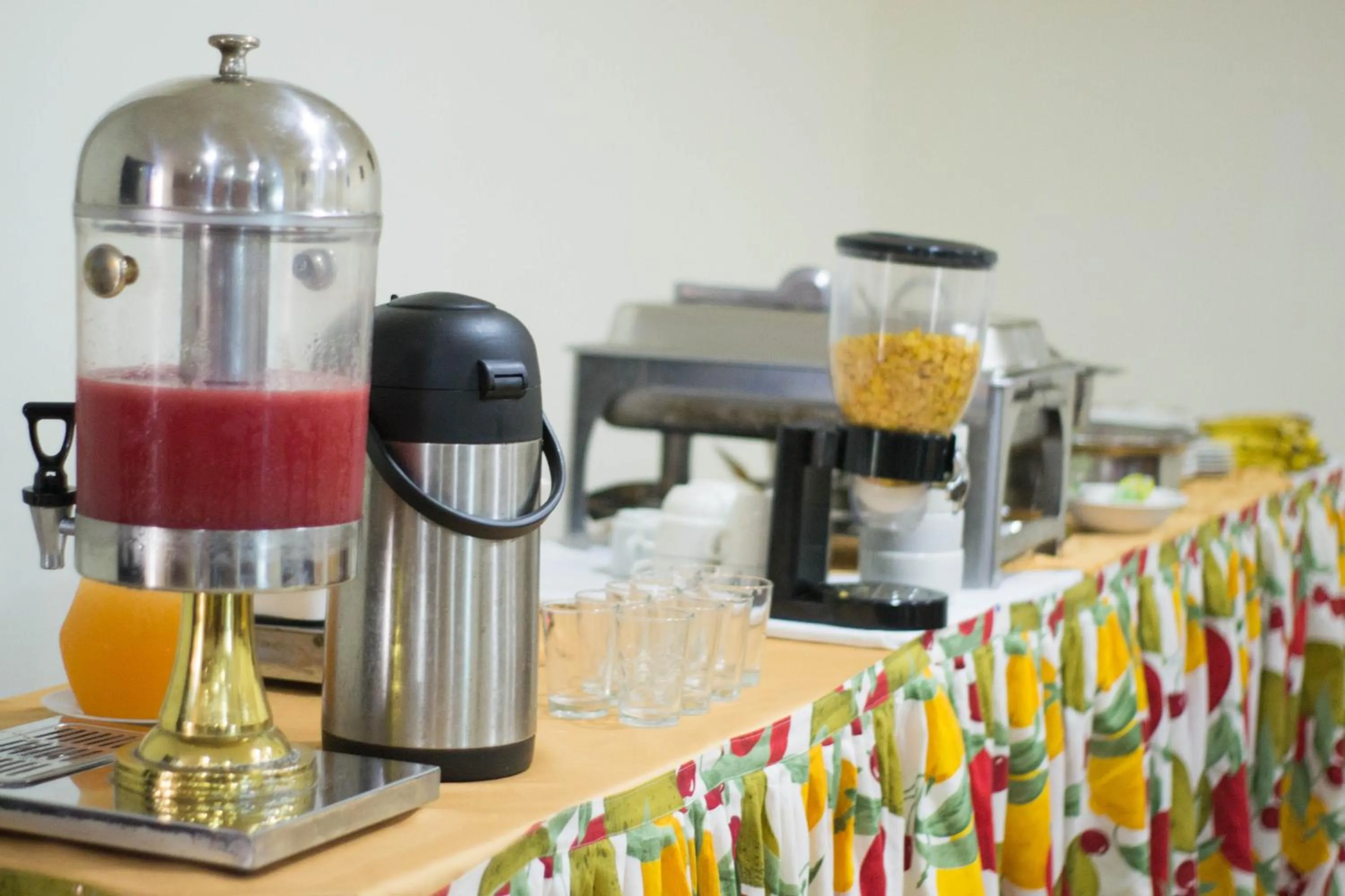 Breakfast in Hotel Suite Continental