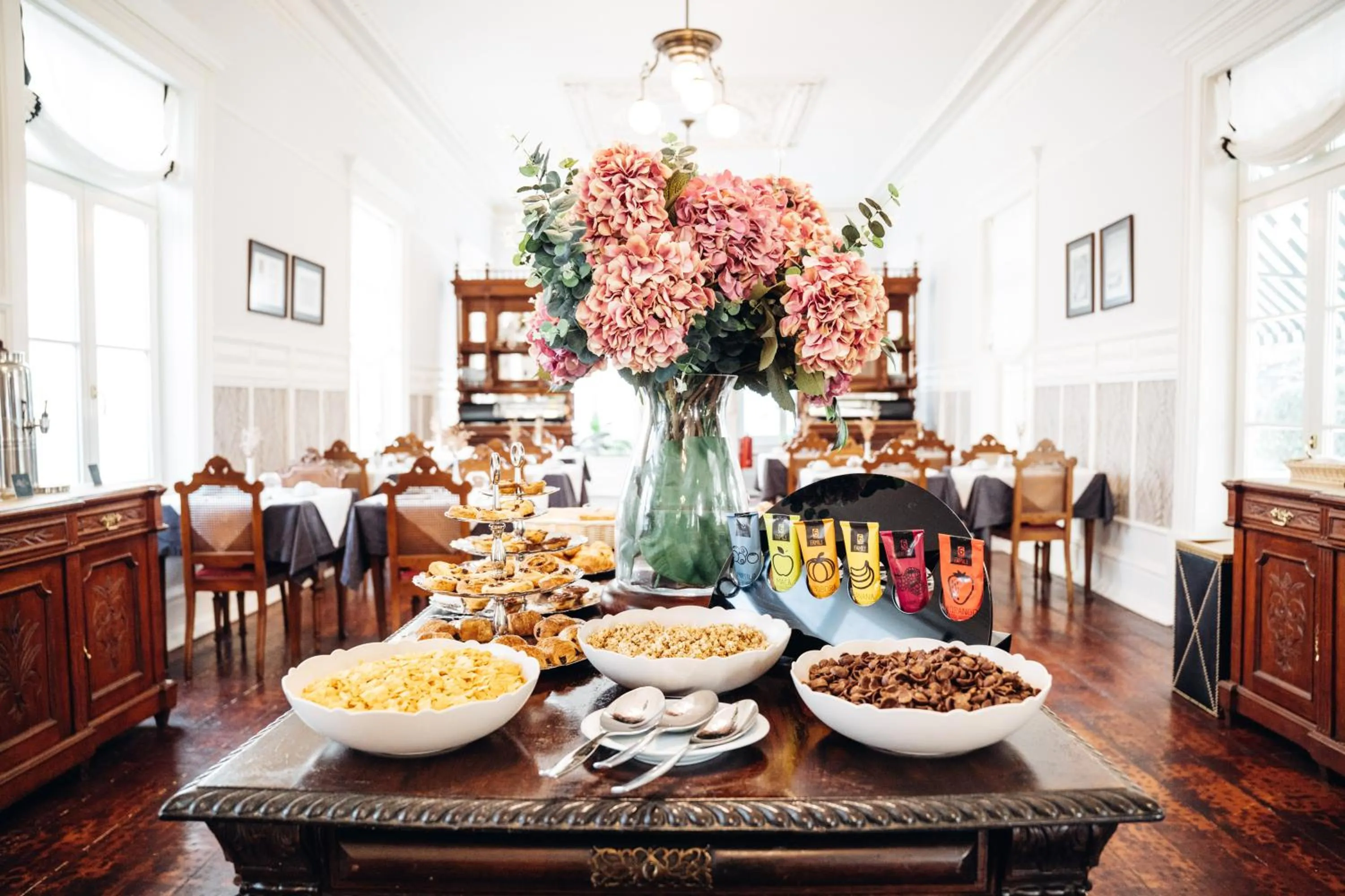 GRANDE HOTEL PARIS by STAY HOTELS