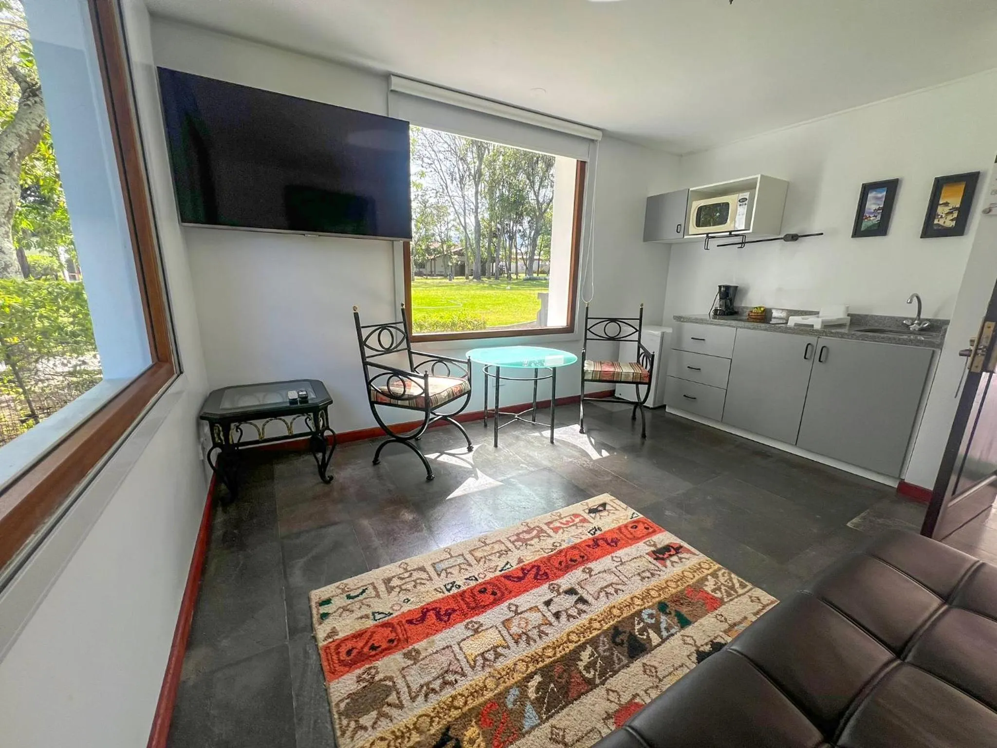 TV and multimedia in San Jose de Puembo Quito Airport, an Ascend Collection Hotel