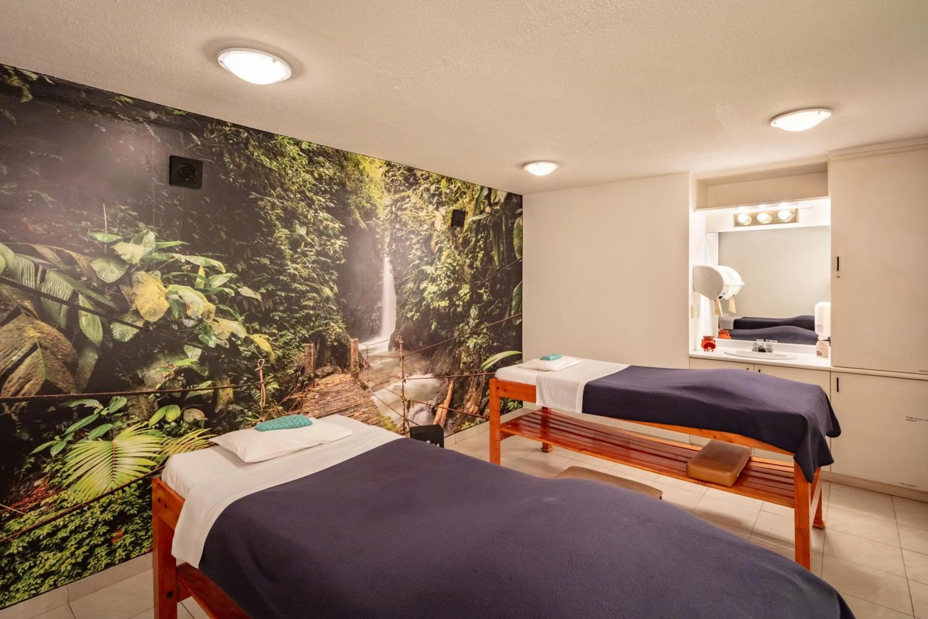 Bed in San Jose de Puembo Quito Airport, an Ascend Collection Hotel