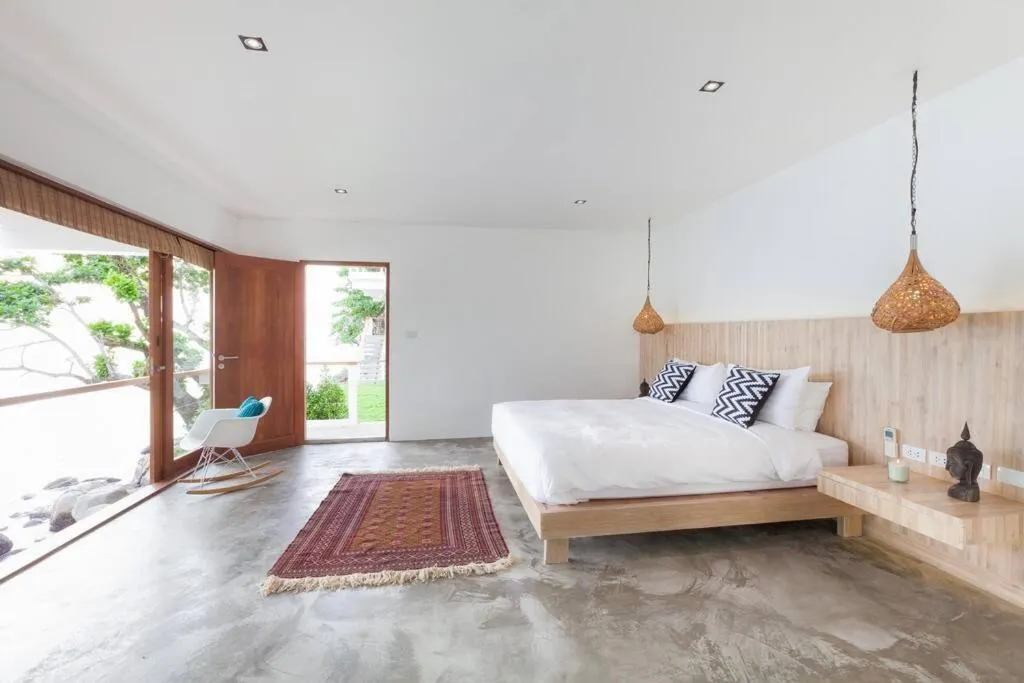 Photo of the whole room, Bed in Villa Nevaeh - Ocean Front Private Villa Kamala Beach
