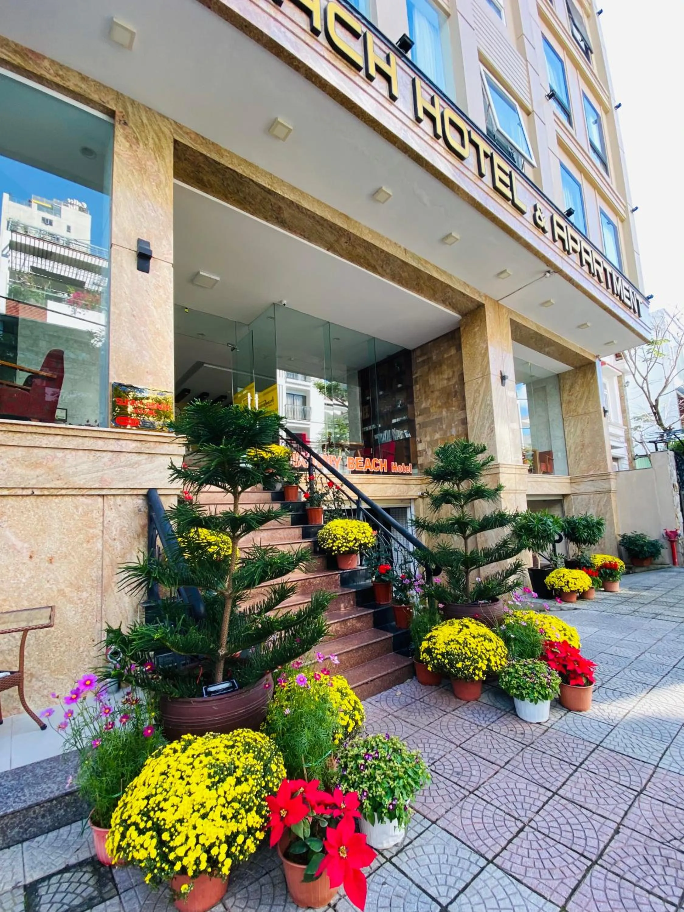 Sunny Beach Hotel & Apartment