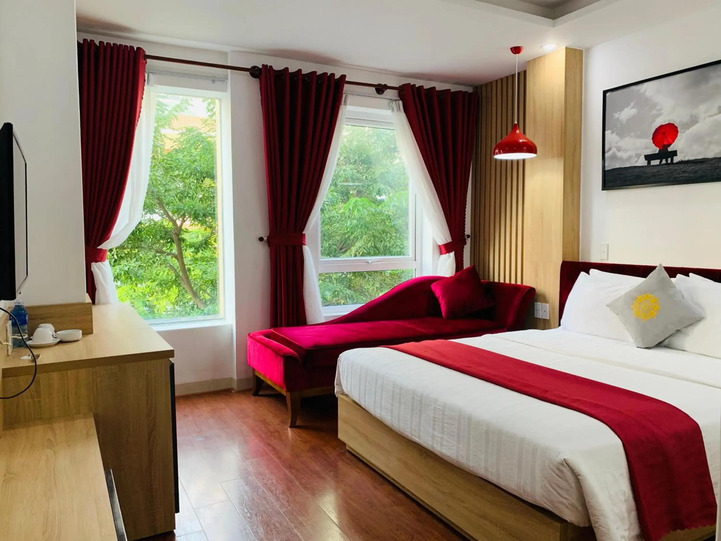 Deluxe Double Room in Sunny Beach Hotel & Apartment Deluxe Double Room in Sunny Beach Hotel & Apartment