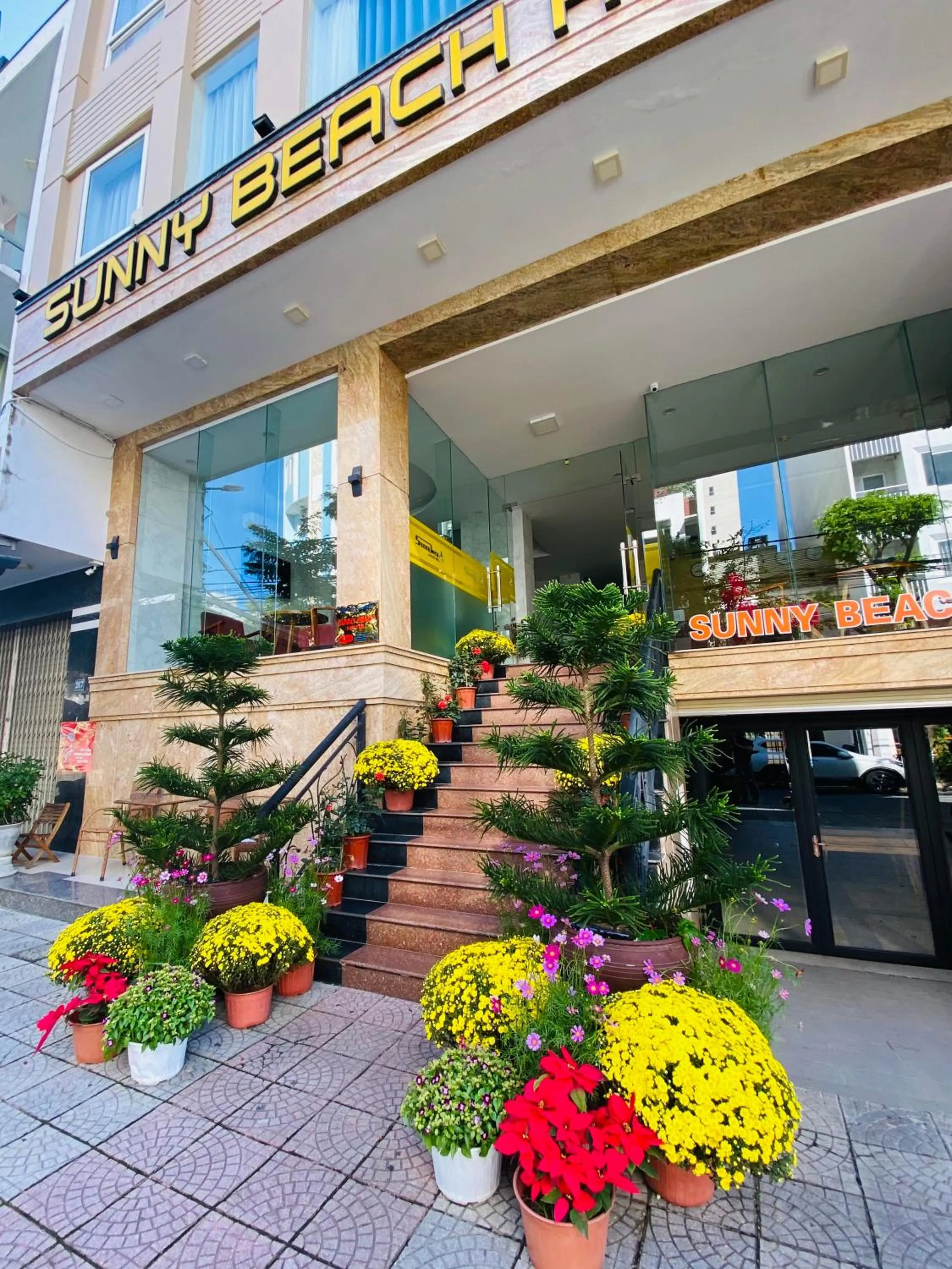 Sunny Beach Hotel & Apartment