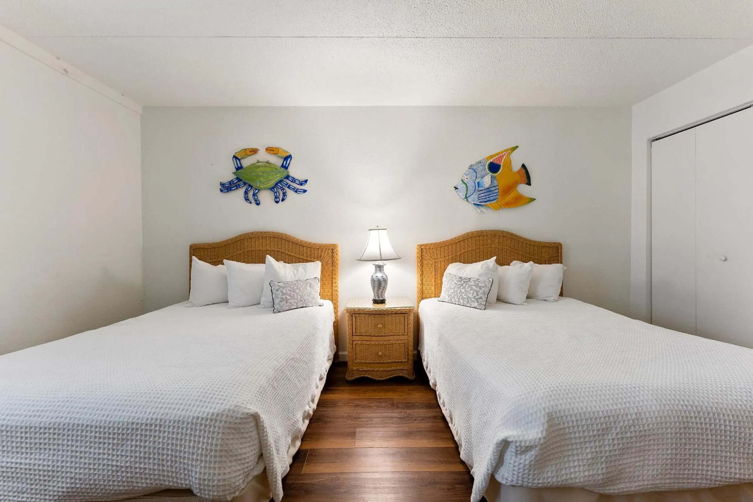 Bed in Beachcomber Resort