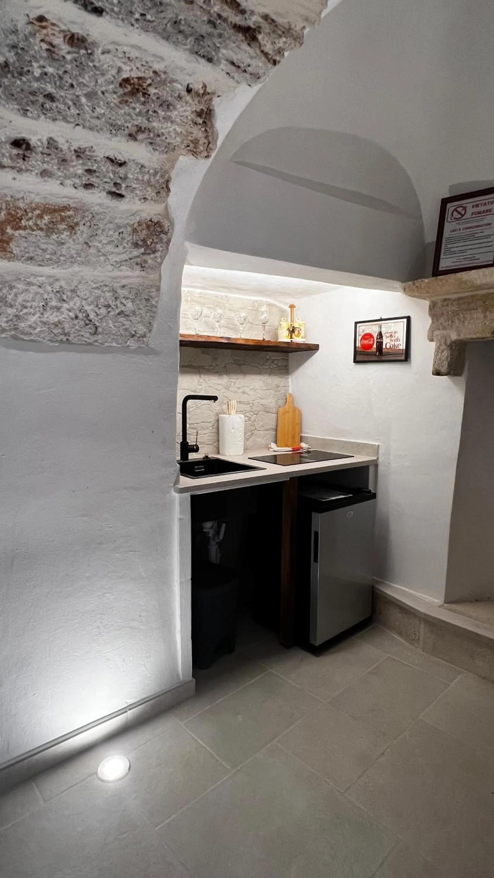 Kitchen or kitchenette in Locazione turistica il boschetto