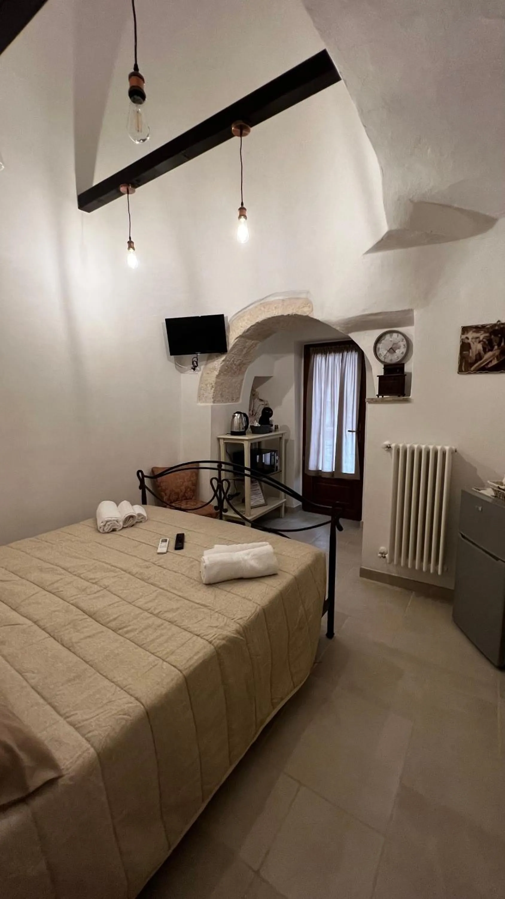 Photo of the whole room, Bed in Locazione turistica il boschetto