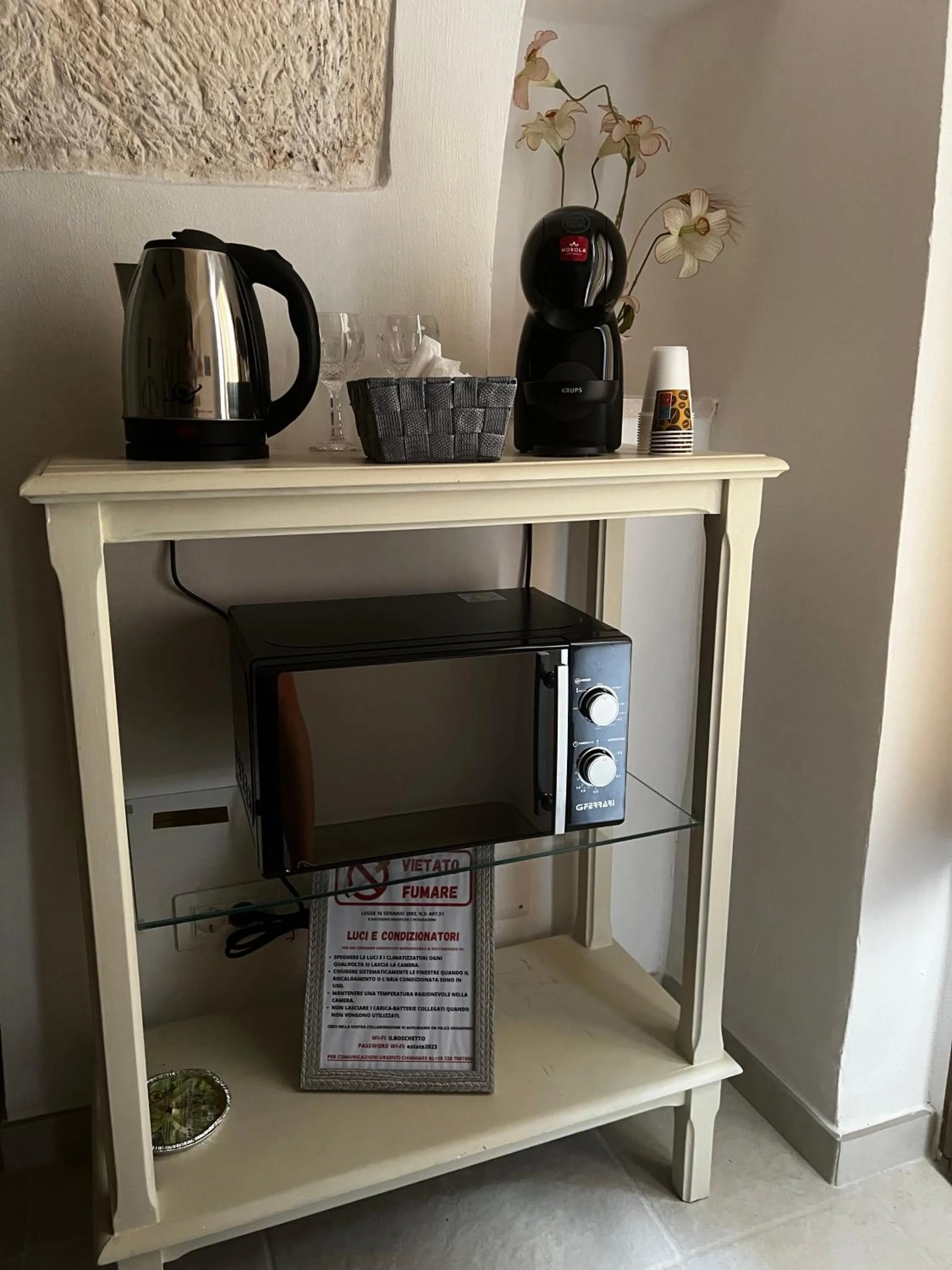 Coffee/tea facilities in Locazione turistica il boschetto