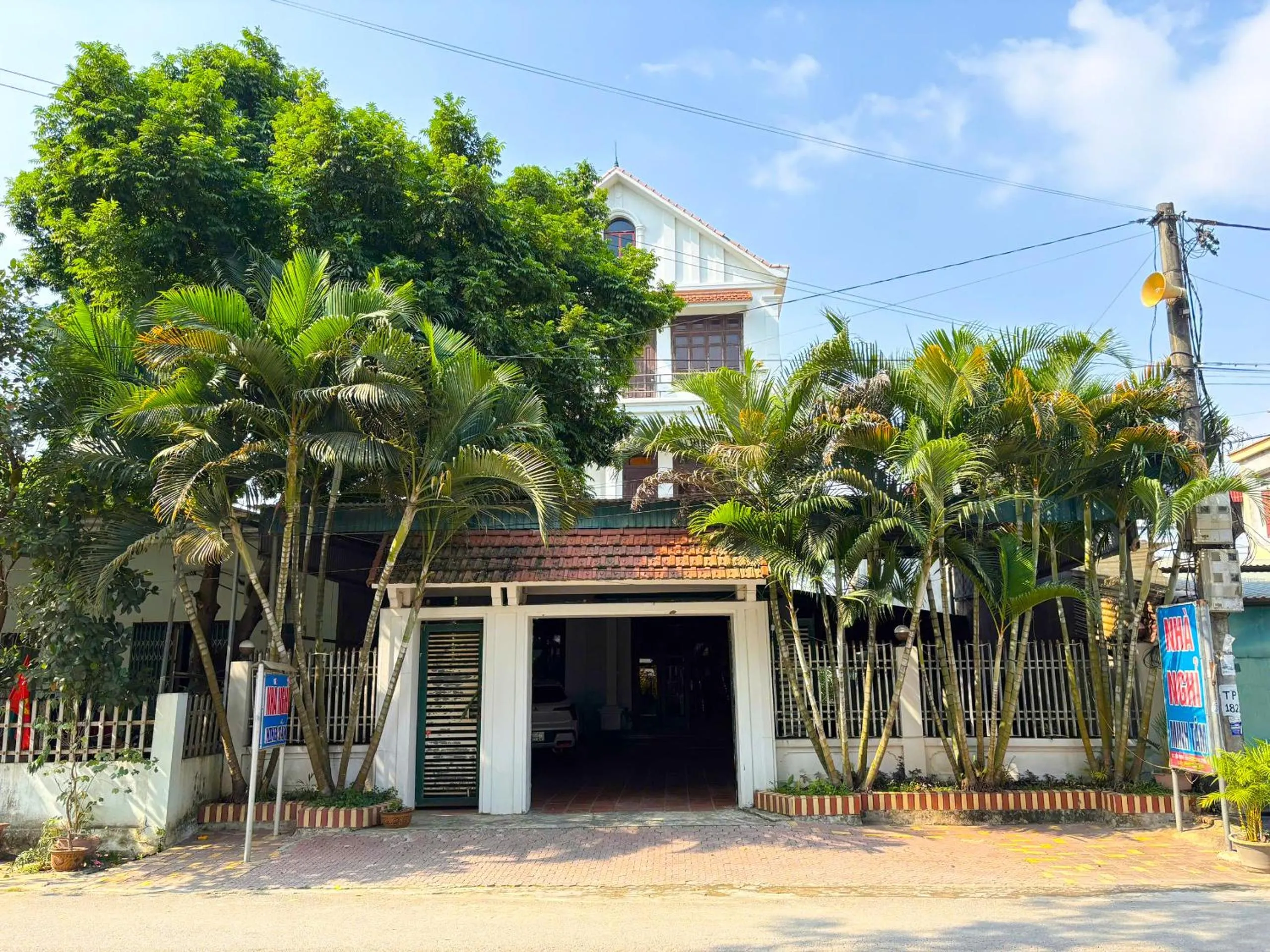Property building in Minh Tâm Hotel ( Nhà Nghỉ Minh Tâm )