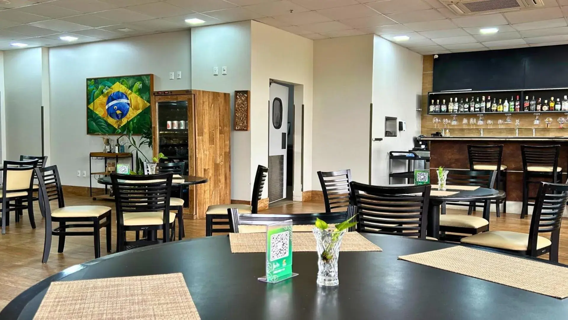 Restaurant/places to eat in Comfort Hotel & Suítes Rondonópolis Restaurant/places to eat in Comfort Hotel & Suítes Rondonópolis